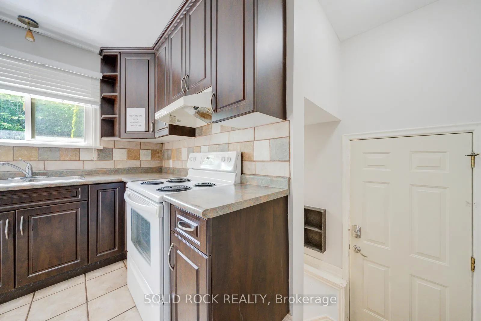 Photo 13 of 84 Jacobson Avenue, St. Catharines, Glendale/Glenridge — HOMEH
