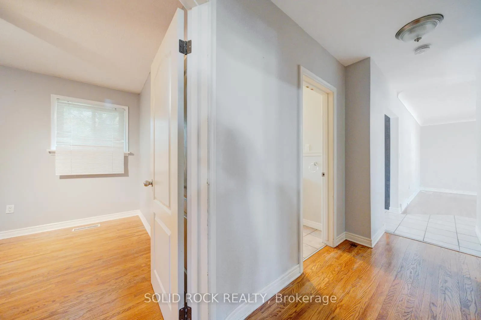 Photo 16 of 84 Jacobson Avenue, St. Catharines, Glendale/Glenridge — HOMEH