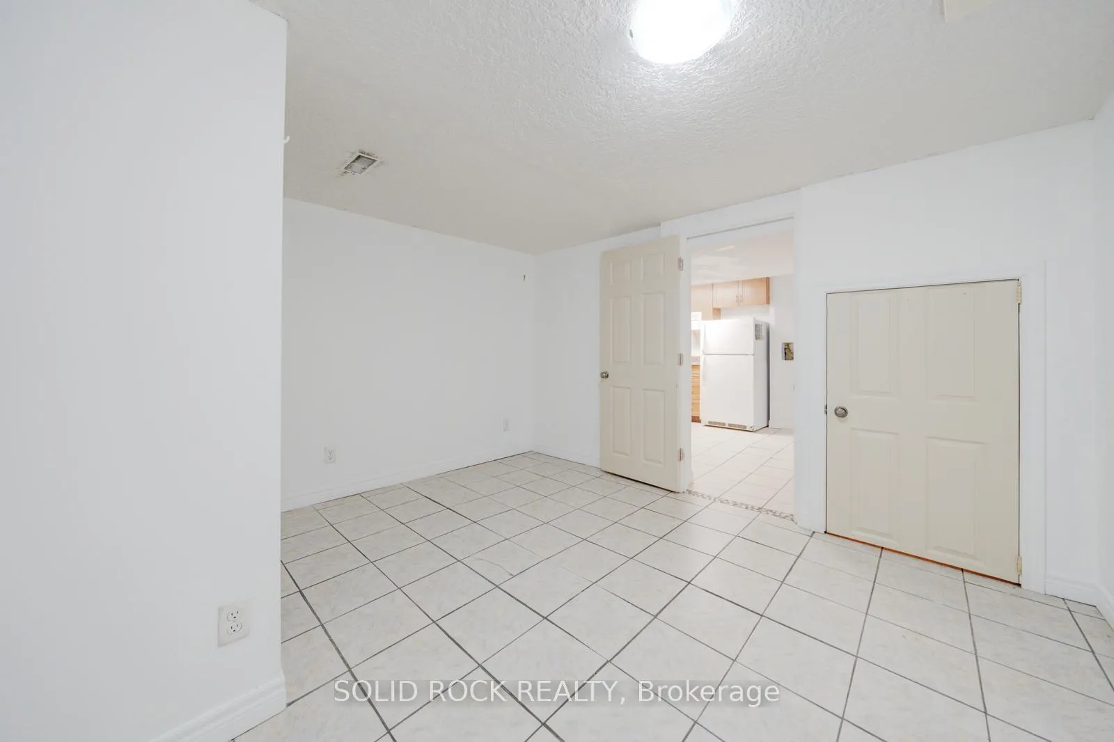 Photo 32 of 84 Jacobson Avenue, St. Catharines, Glendale/Glenridge — HOMEH