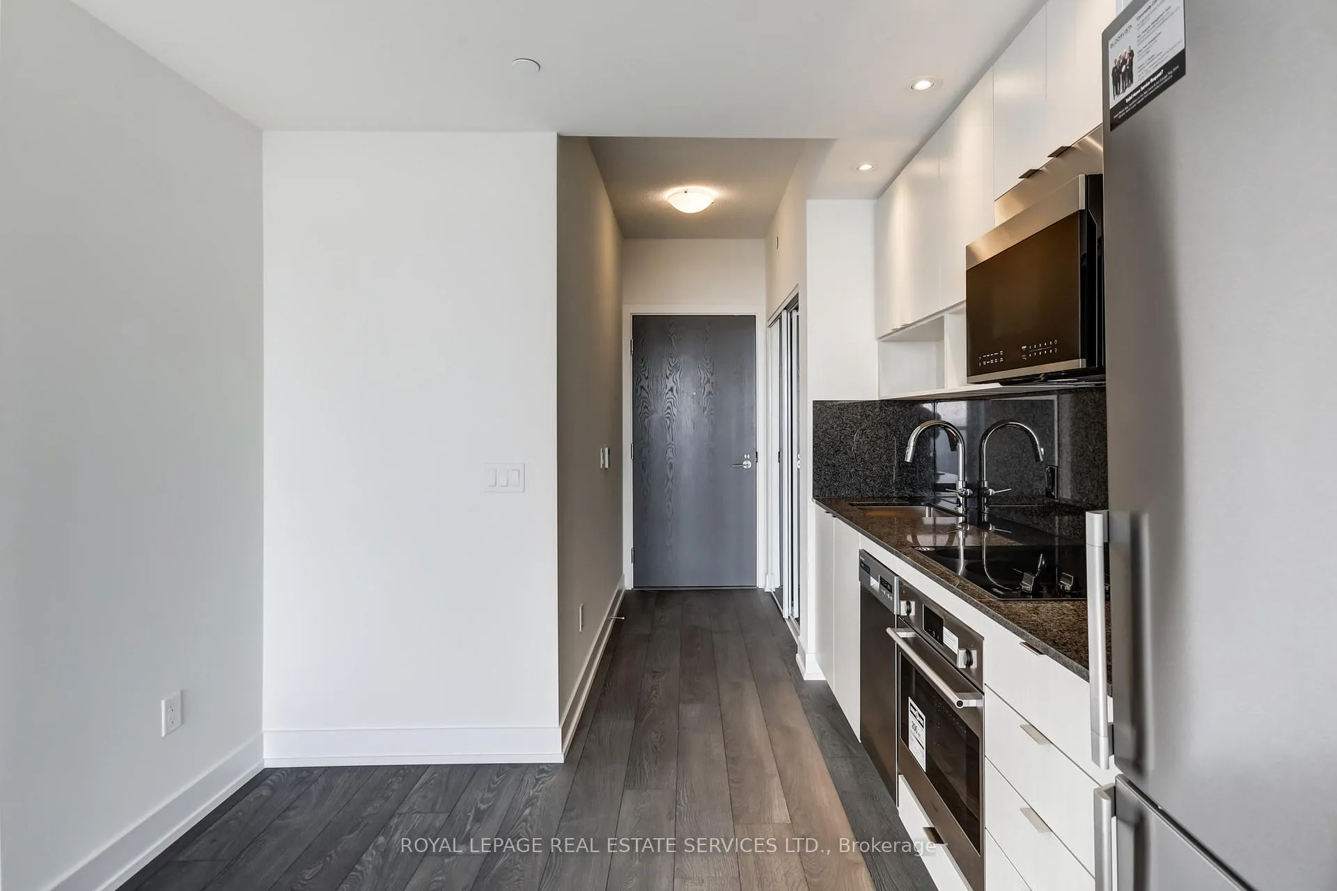 Photo 3 of Unit 3415, 9 Mabelle Avenue, Etobicoke, Islington-City Centre West — HOMEH