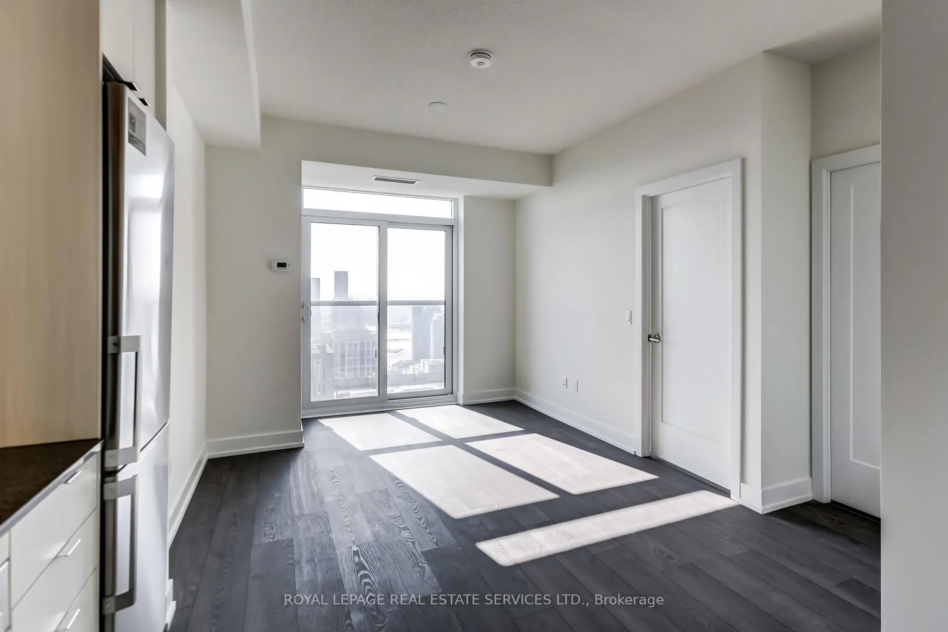 Photo 4 of Unit 3415, 9 Mabelle Avenue, Etobicoke, Islington-City Centre West — HOMEH