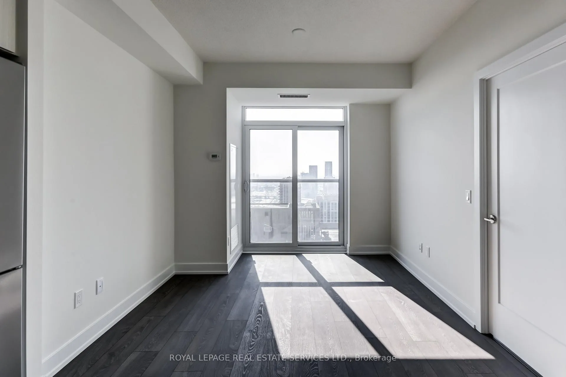 Photo 6 of Unit 3415, 9 Mabelle Avenue, Etobicoke, Islington-City Centre West — HOMEH