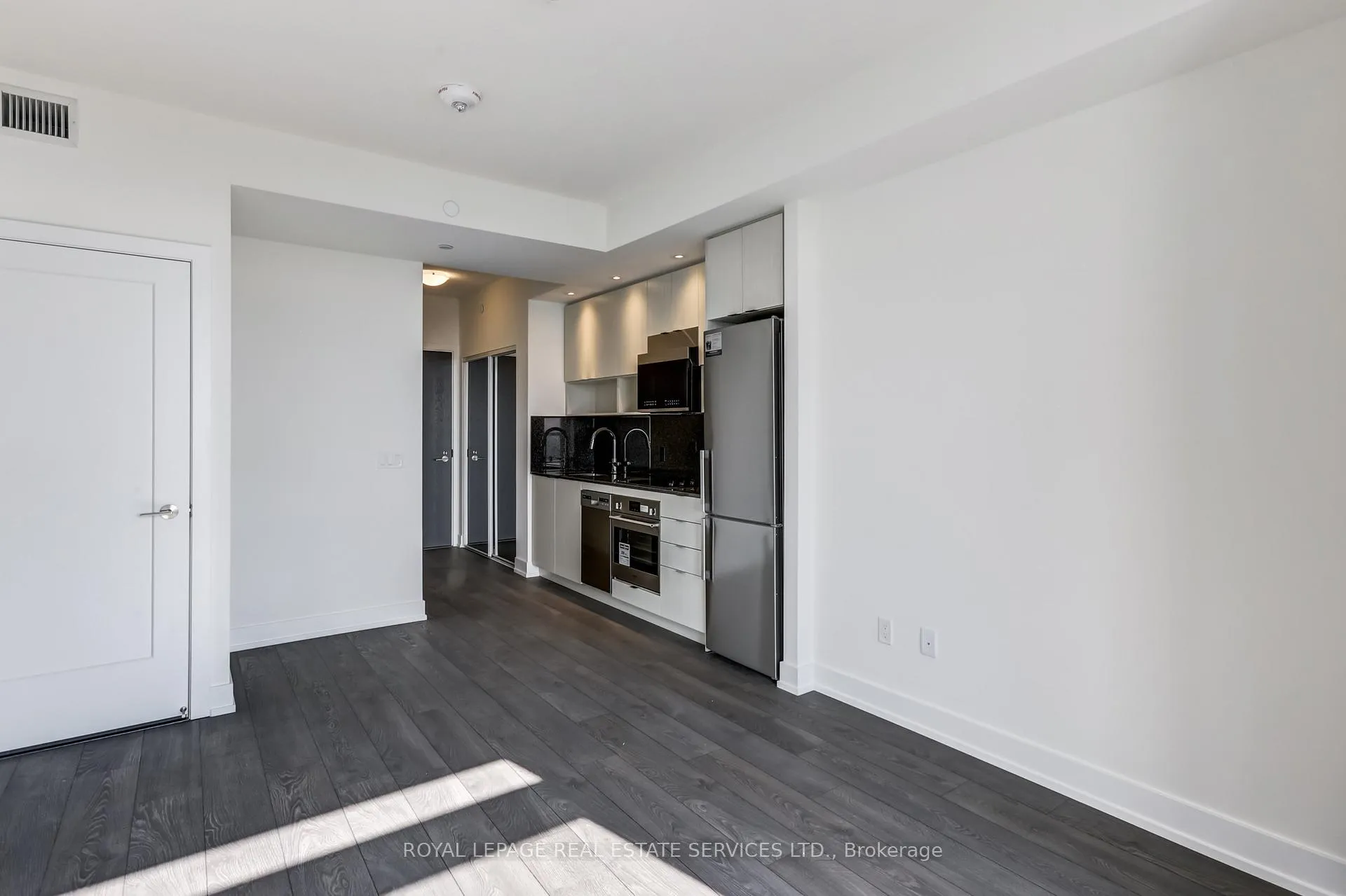 Photo 9 of Unit 3415, 9 Mabelle Avenue, Etobicoke, Islington-City Centre West — HOMEH