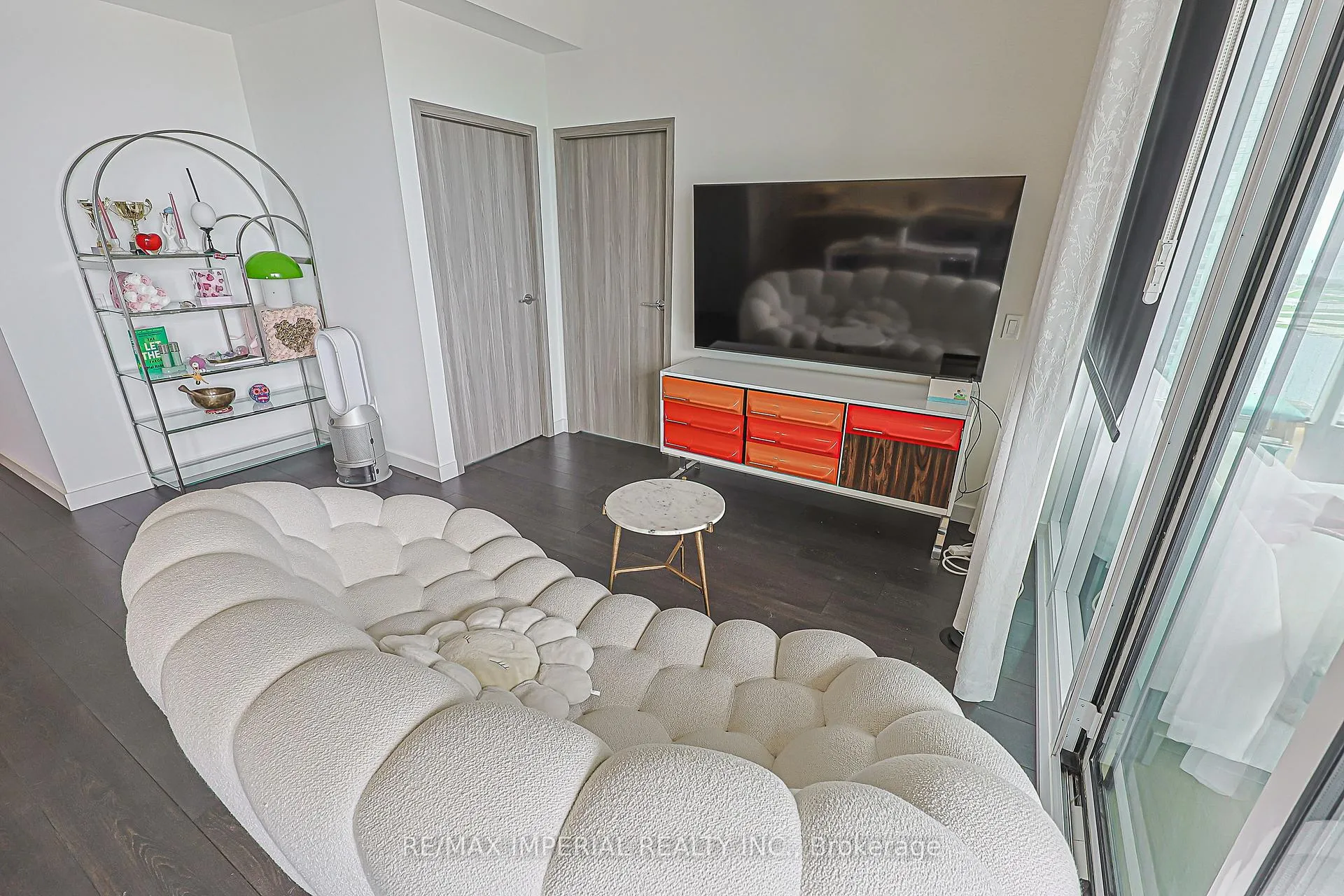 Photo 6 of Unit 3510, 1 Concord cityplace Way, Toronto, Waterfront Communities — HOMEH