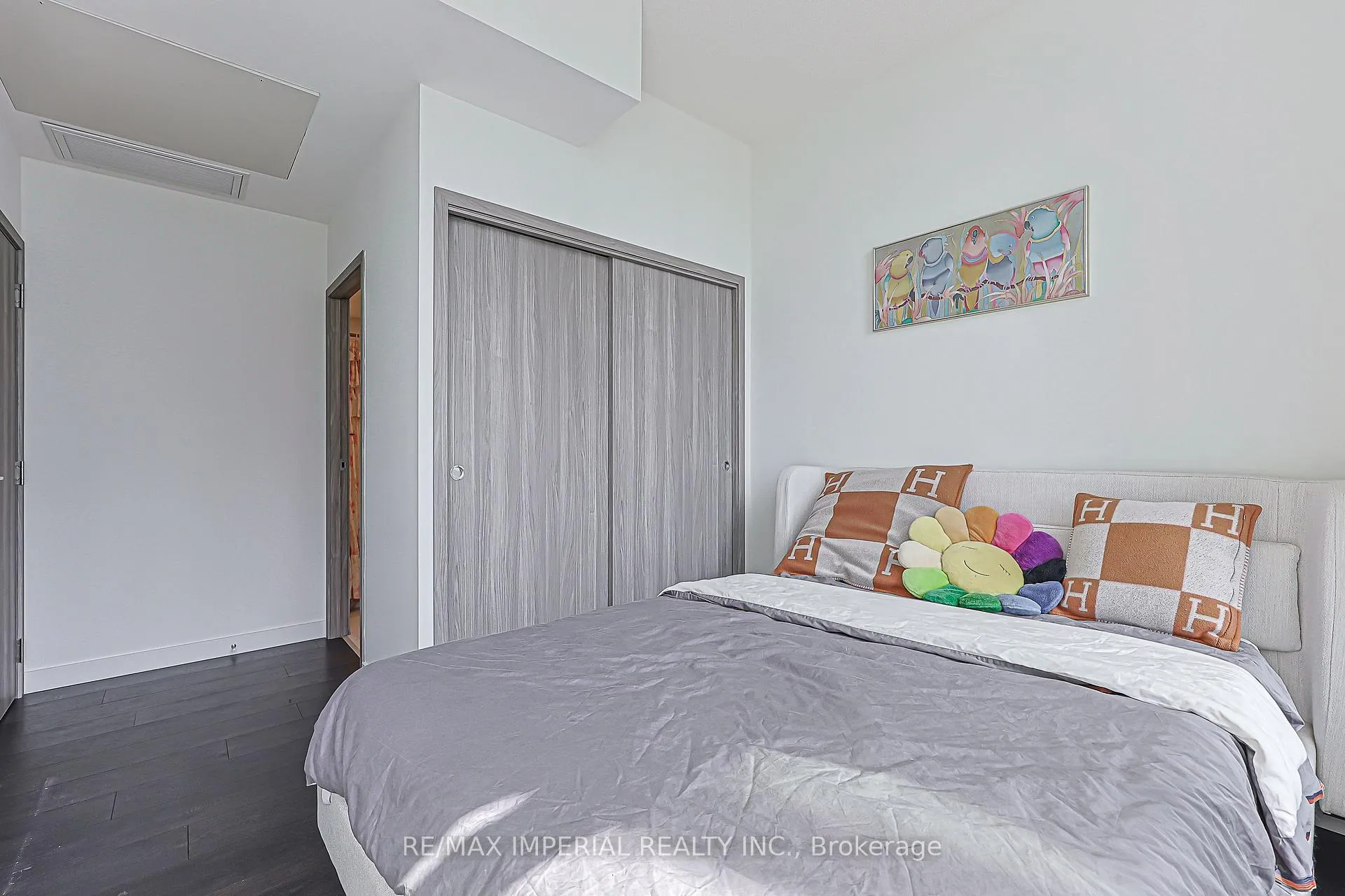 Photo 15 of Unit 3510, 1 Concord cityplace Way, Toronto, Waterfront Communities — HOMEH