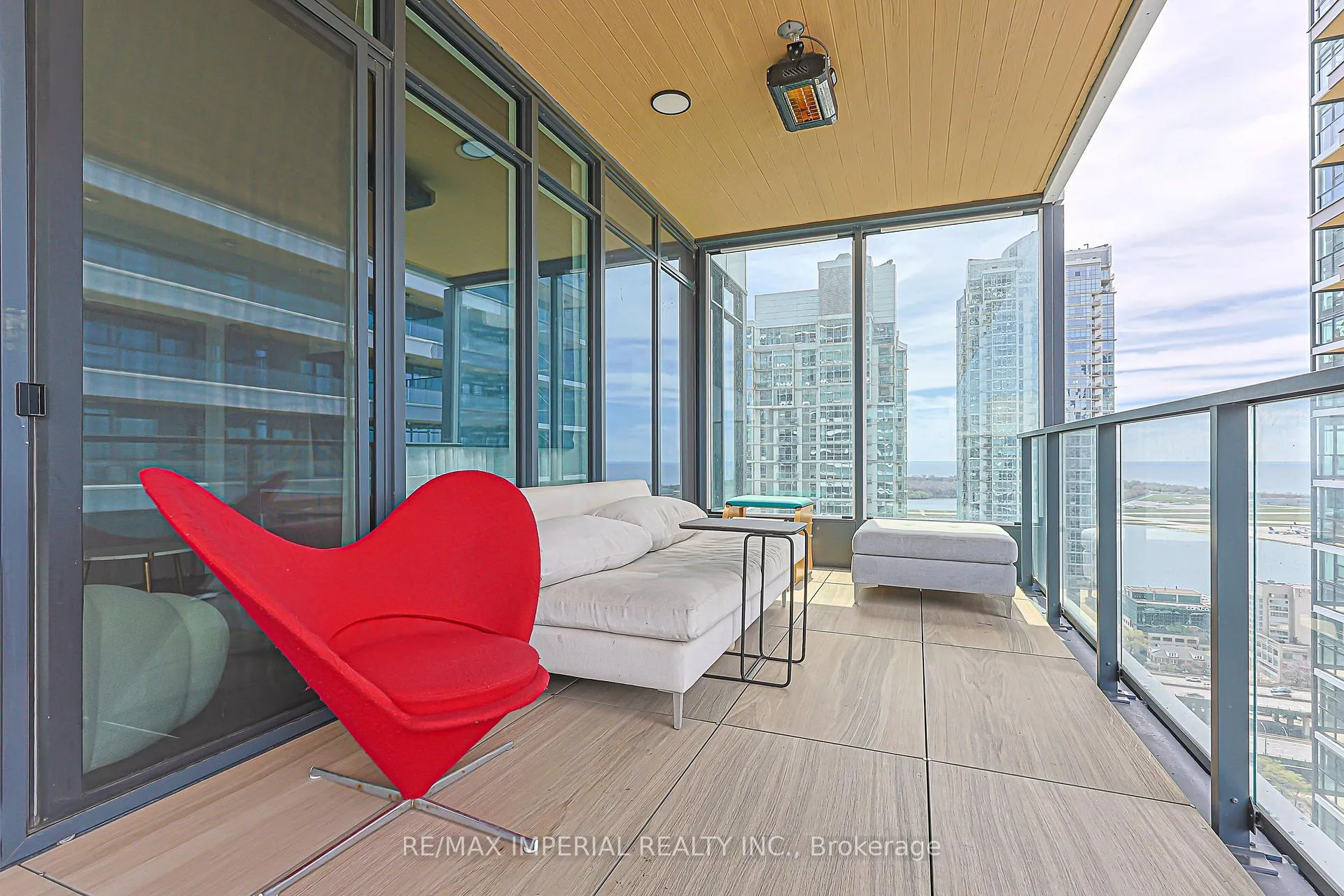 Photo 22 of Unit 3510, 1 Concord cityplace Way, Toronto, Waterfront Communities — HOMEH