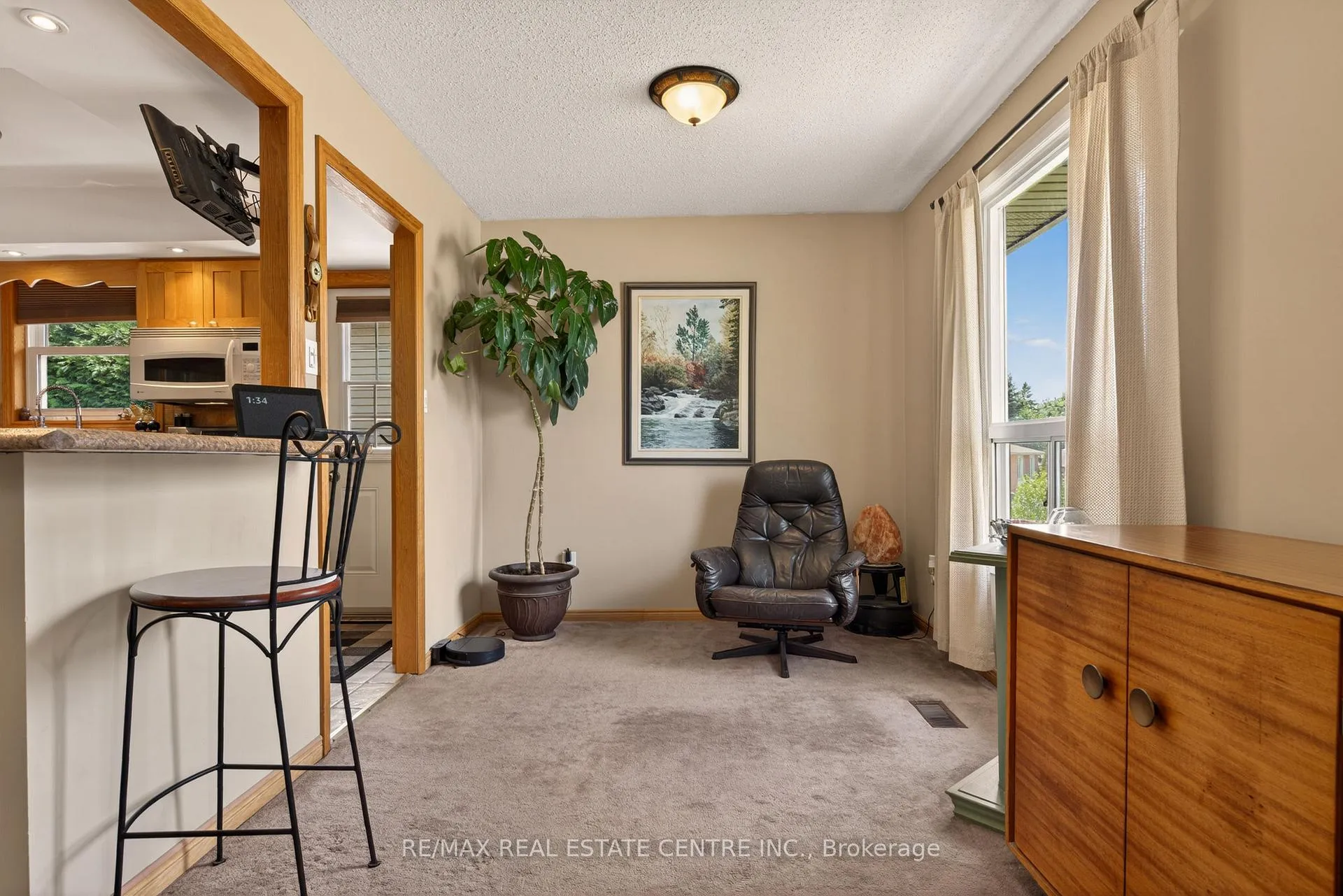 Photo 11 of 20 Nordale Crescent, Hamilton, Stoney Creek Mountain — HOMEH