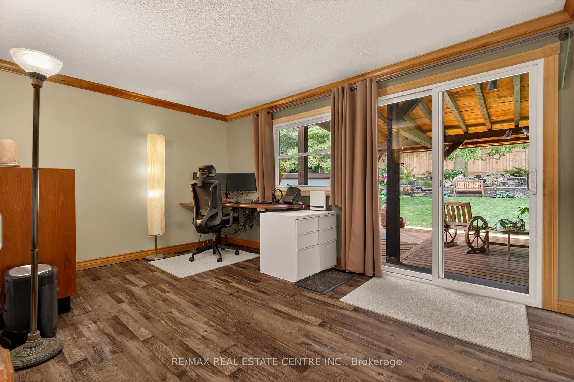 Photo 23 of 20 Nordale Crescent, Hamilton, Stoney Creek Mountain — HOMEH