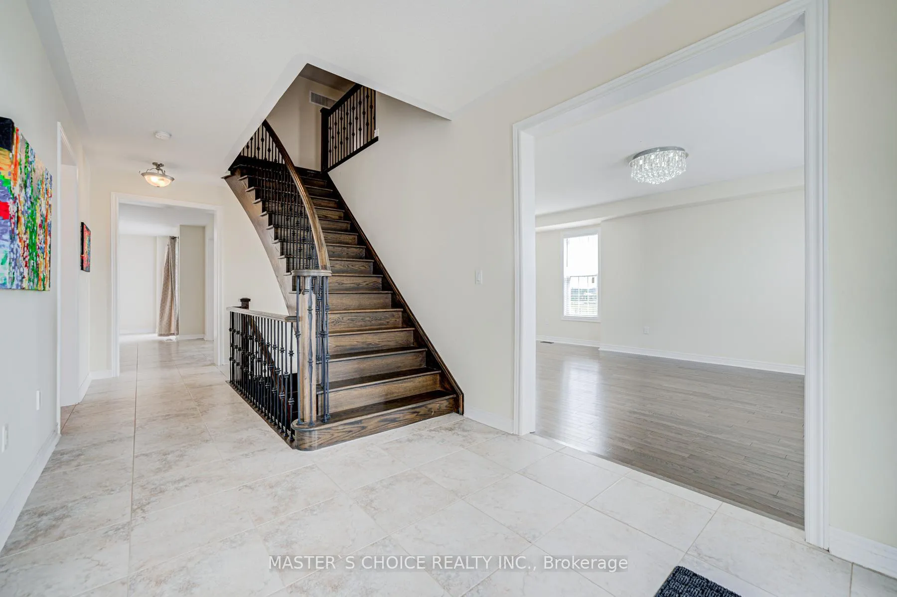 Photo 7 of 171 Staglin Court, Markham, Cathedraltown — HOMEH
