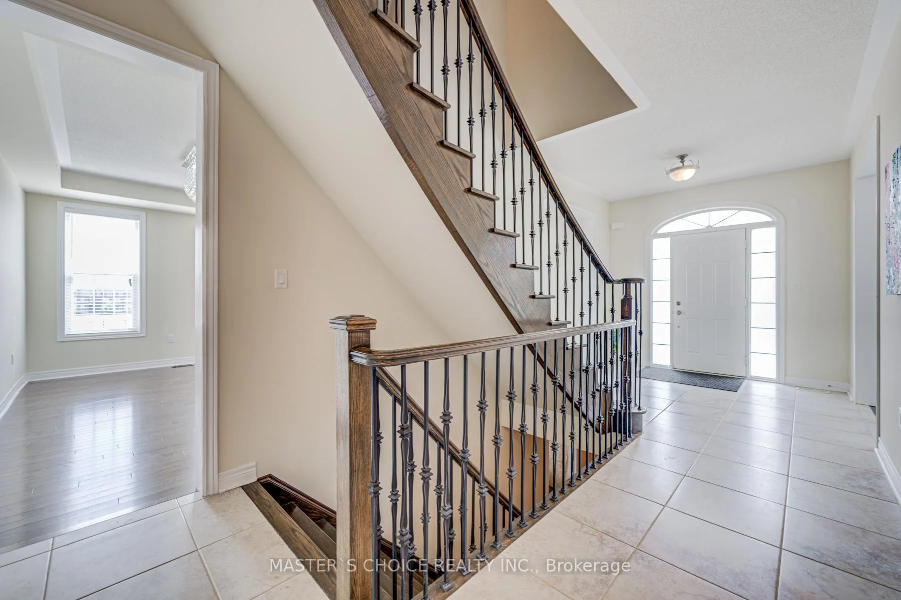 Photo 11 of 171 Staglin Court, Markham, Cathedraltown — HOMEH