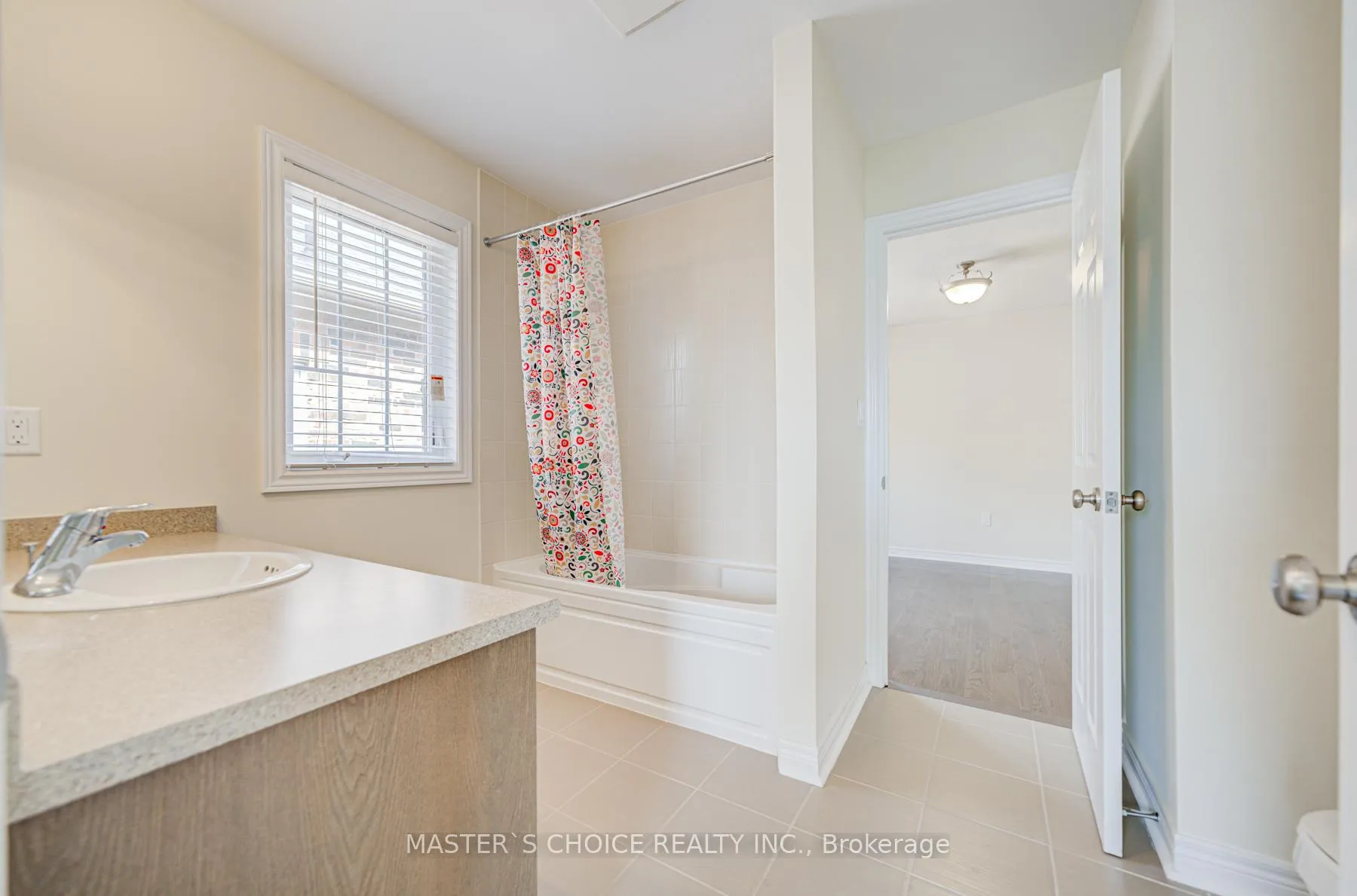 Photo 21 of 171 Staglin Court, Markham, Cathedraltown — HOMEH