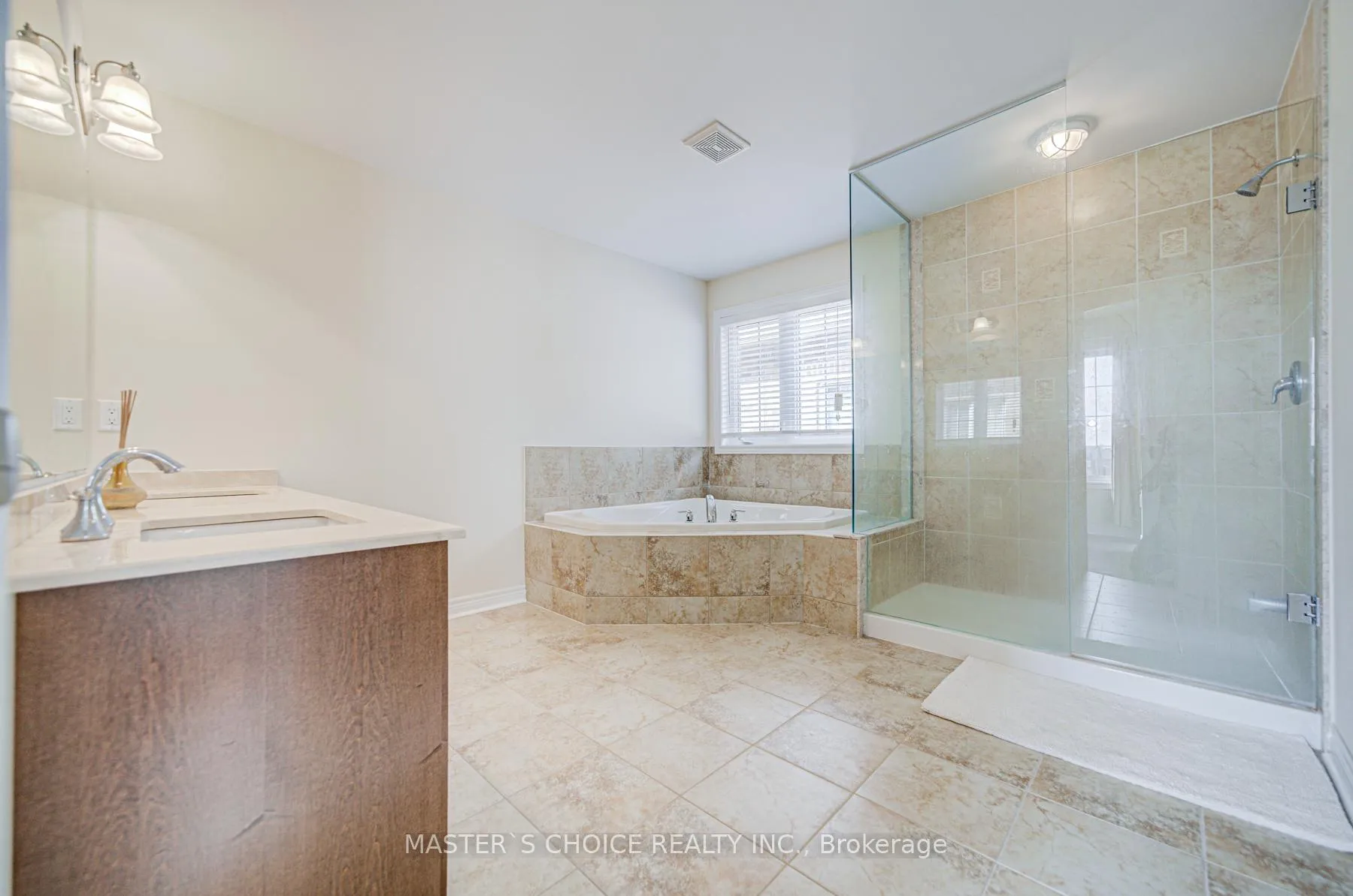 Photo 28 of 171 Staglin Court, Markham, Cathedraltown — HOMEH