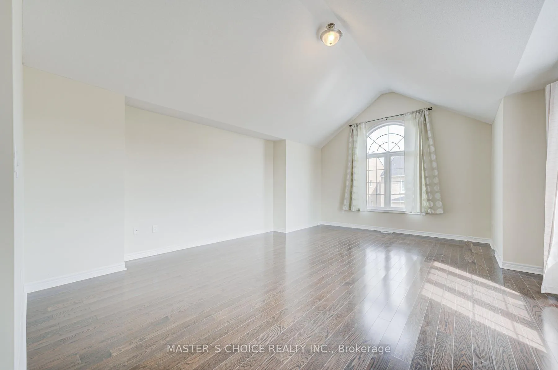 Photo 30 of 171 Staglin Court, Markham, Cathedraltown — HOMEH