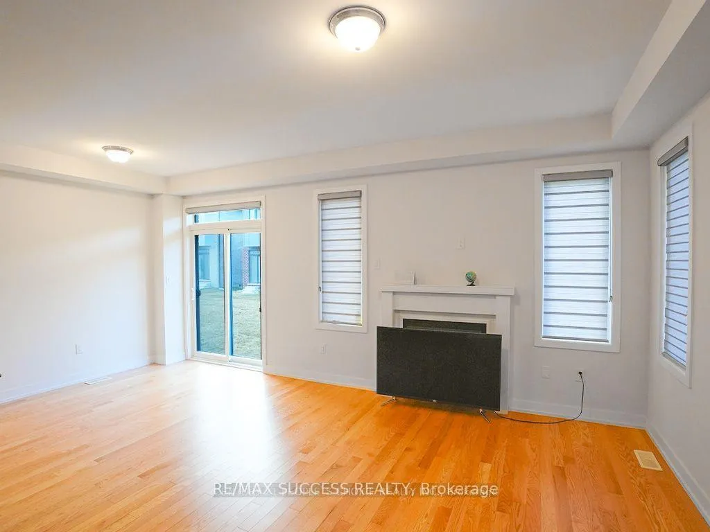 Photo 16 of 605 Etheridge Avenue, Milton, Cobban — HOMEH