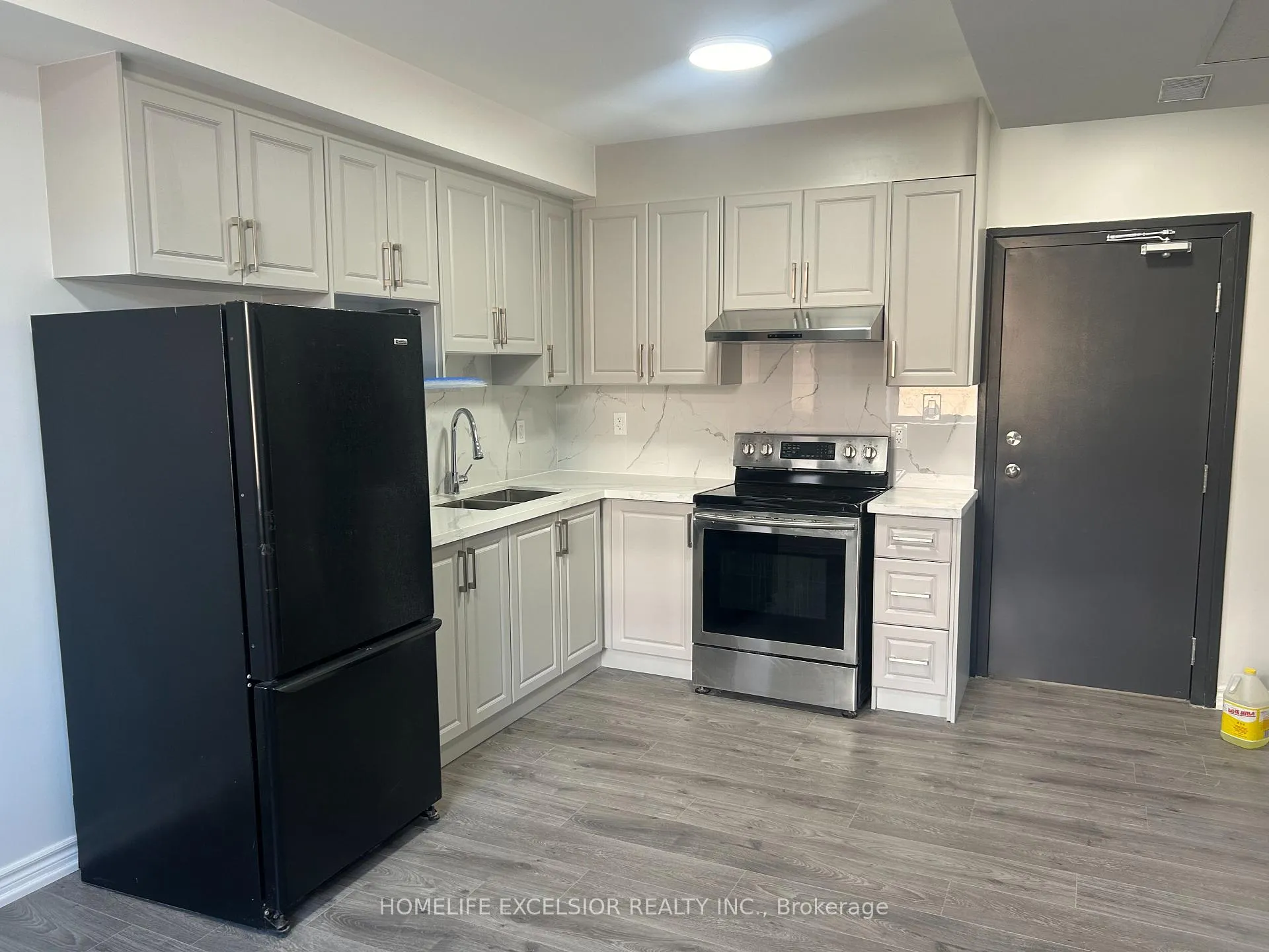 Photo 2 of Unit Unit 2, 3 Simcoe Street S, Oshawa, Central — HOMEH