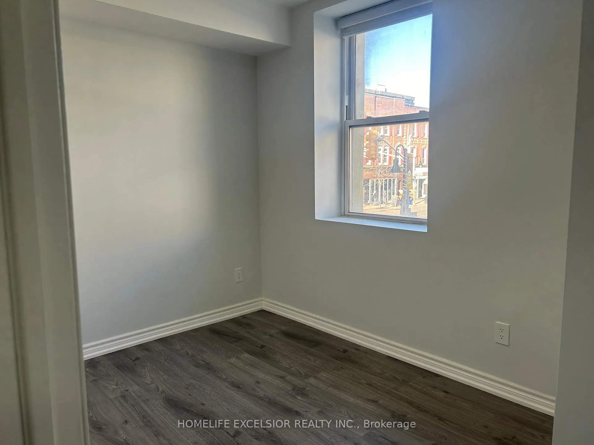 Photo 4 of Unit Unit 2, 3 Simcoe Street S, Oshawa, Central — HOMEH