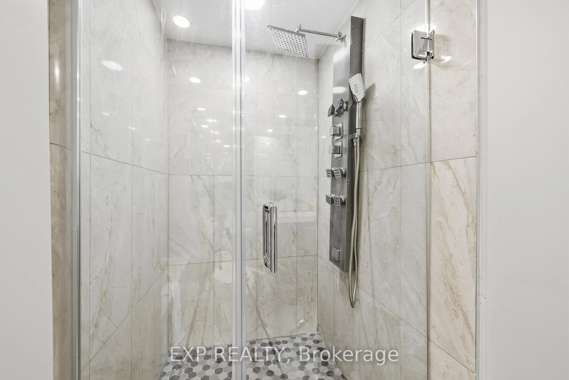 Photo 39 of Unit 1710, 22 Hanover Road, Brampton, Queen Street Corridor — HOMEH