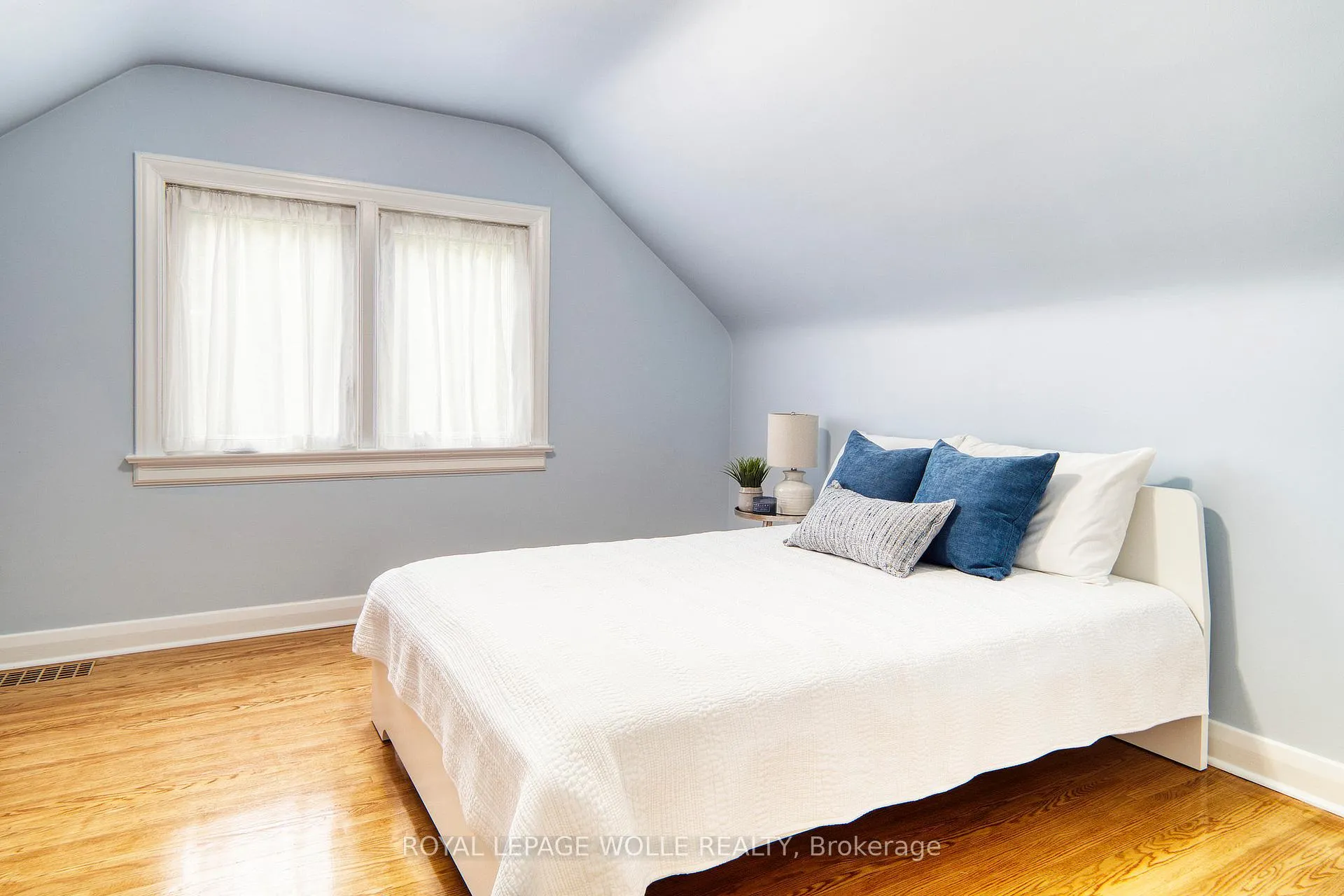 Photo 26 of 5 Brentwood Avenue, Kitchener — HOMEH