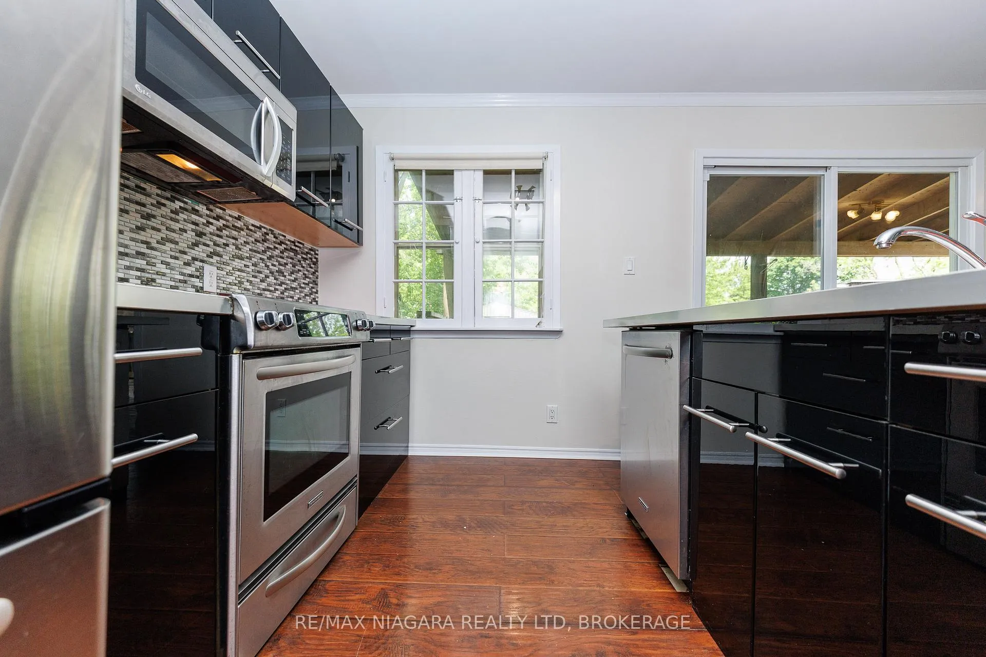 Photo 6 of 3 Phelps Street, St. Catharines, Oakdale — HOMEH