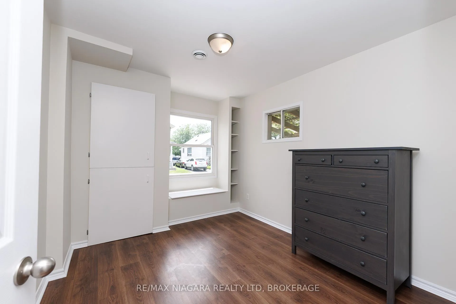 Photo 15 of 3 Phelps Street, St. Catharines, Oakdale — HOMEH