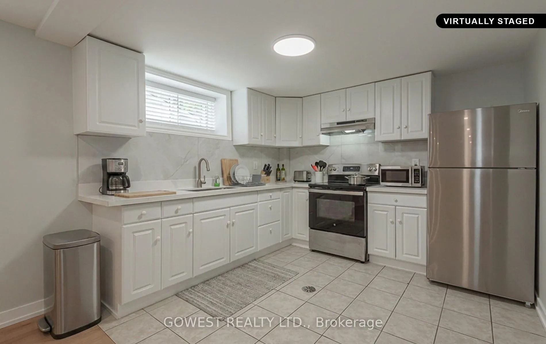 Photo 16 of Unit 4, 134 Grenadier Road, Toronto, High Park-Swansea — HOMEH