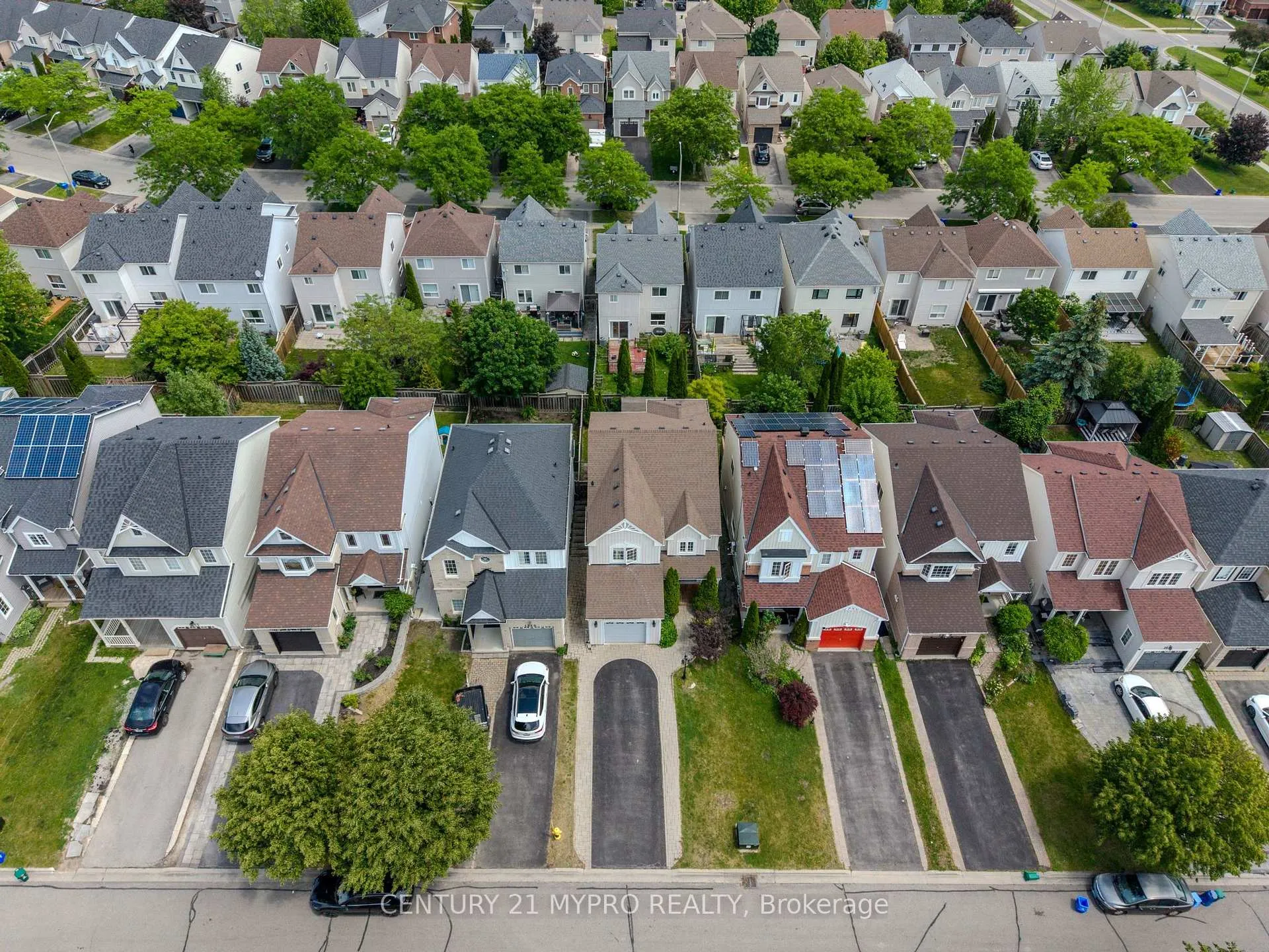 Photo 36 of 1117 Tall Pine Avenue E, Oshawa, Pinecrest — HOMEH