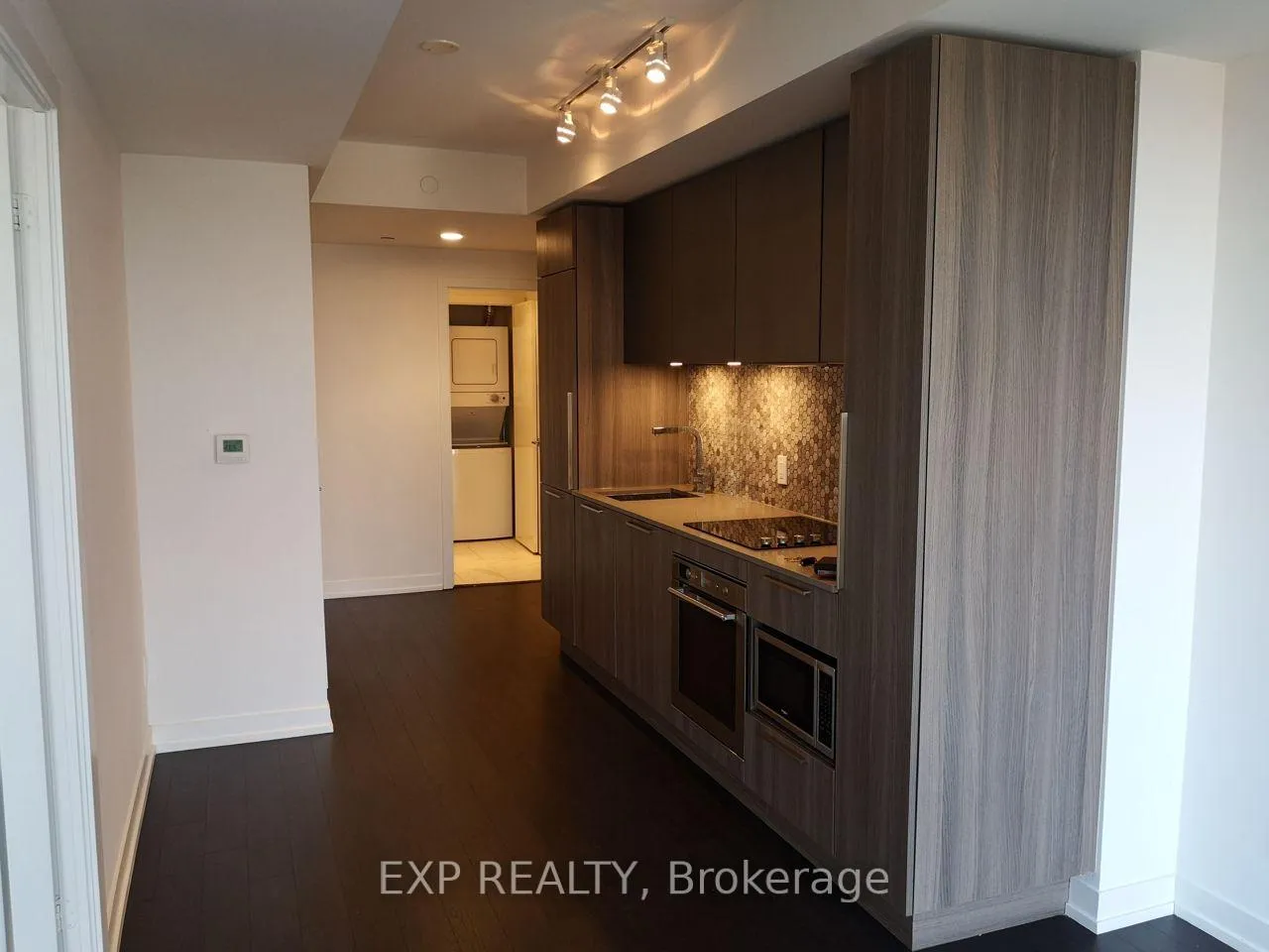 Photo 4 of Unit Ph15, 85 Wood Street, Toronto, Church-Yonge Corridor — HOMEH