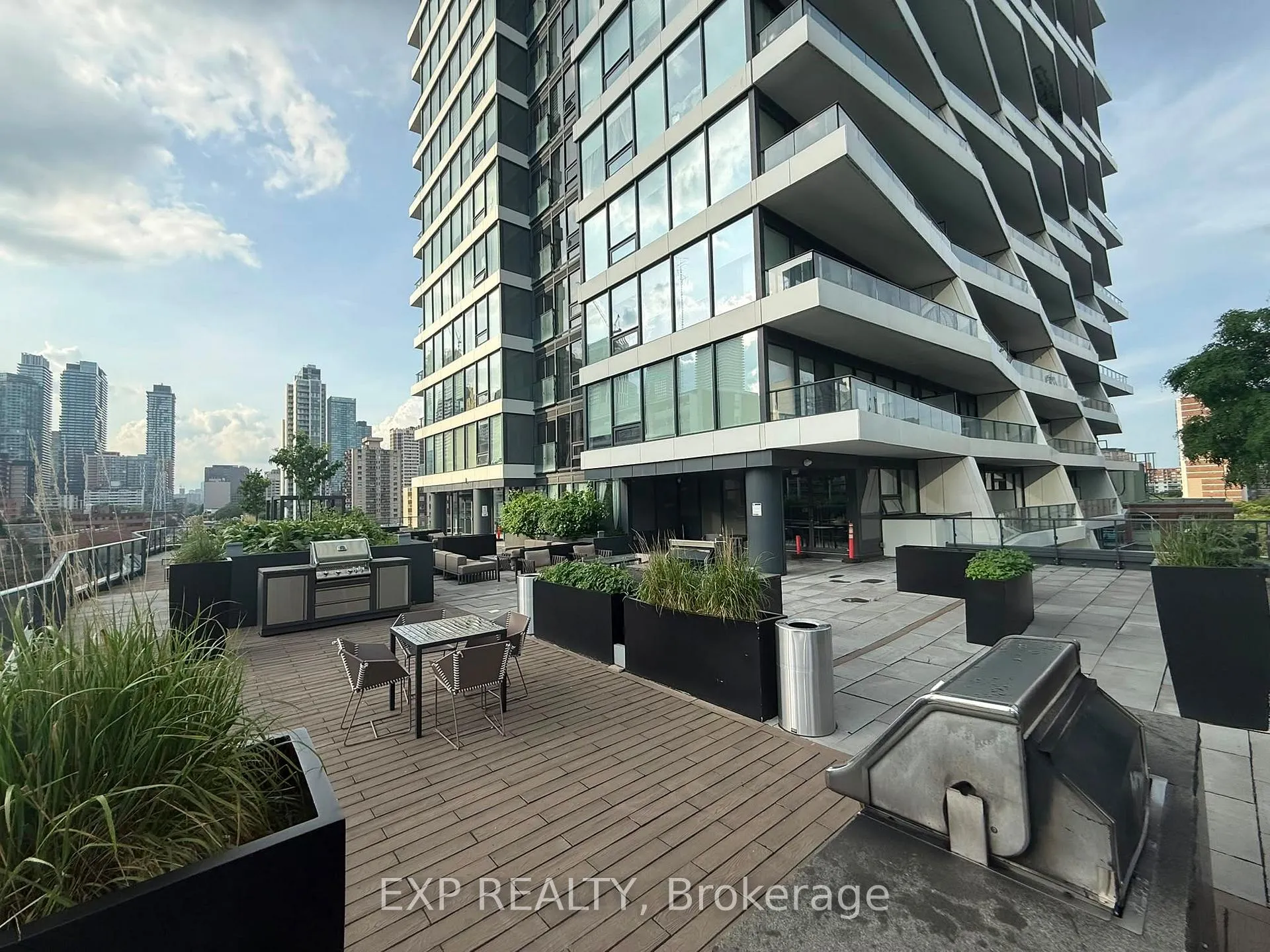 Photo 20 of Unit Ph15, 85 Wood Street, Toronto, Church-Yonge Corridor — HOMEH