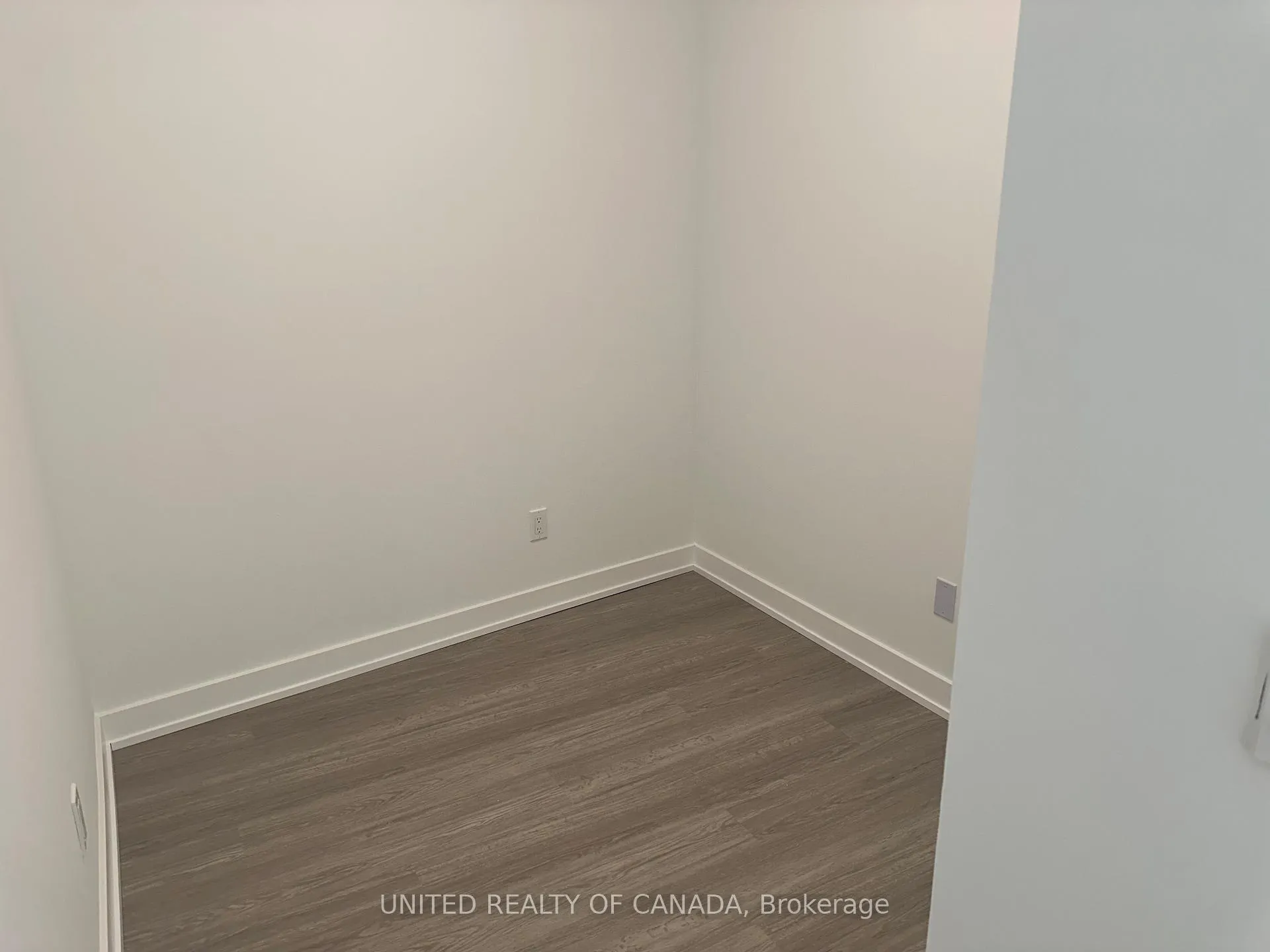 Photo 18 of Unit 827, 8188 Yonge Street, Vaughan, Uplands — HOMEH