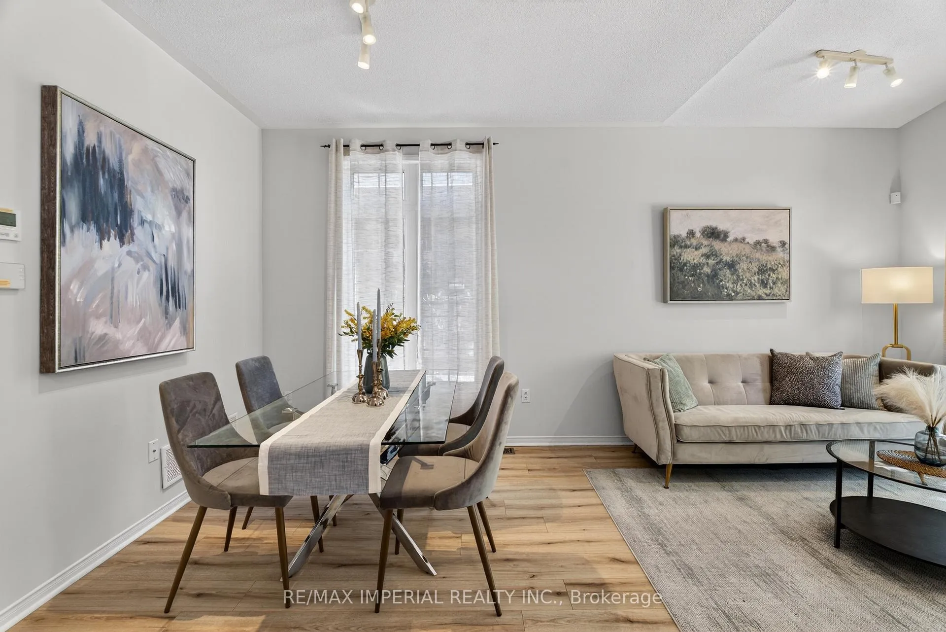 Photo 7 of 18 Davidoff Street, Markham, Wismer — HOMEH