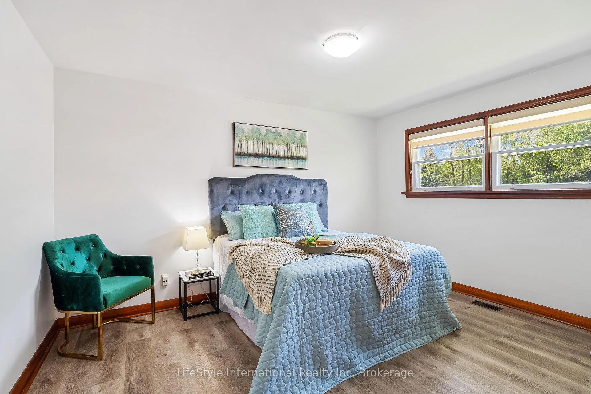 Photo 14 of 2 Westmount Road, Guelph, Exhibition Park — HOMEH
