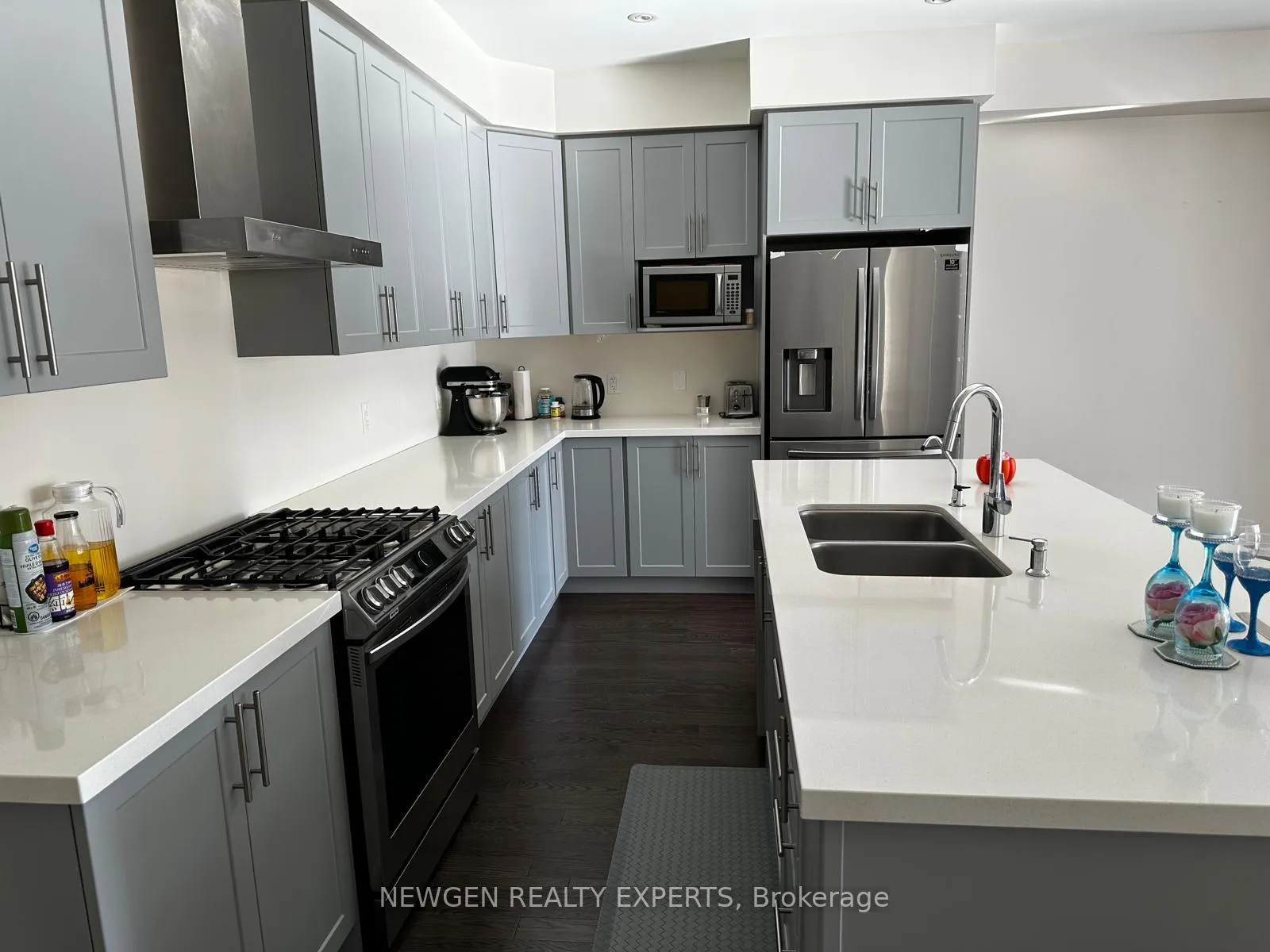 Photo 10 of 17 Stonehill Avenue, Kitchener, Huron Park — HOMEH