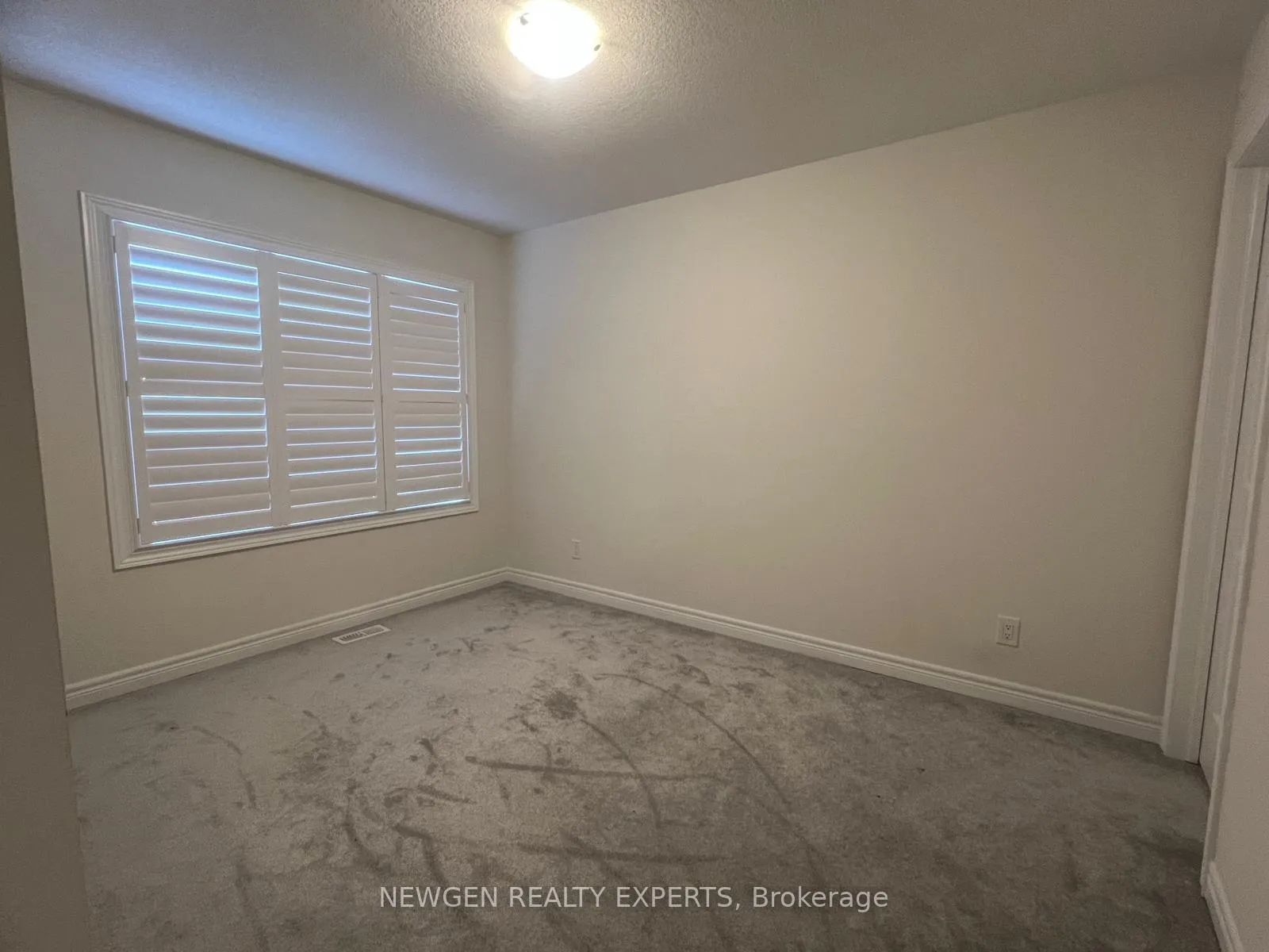 Photo 17 of 17 Stonehill Avenue, Kitchener, Huron Park — HOMEH