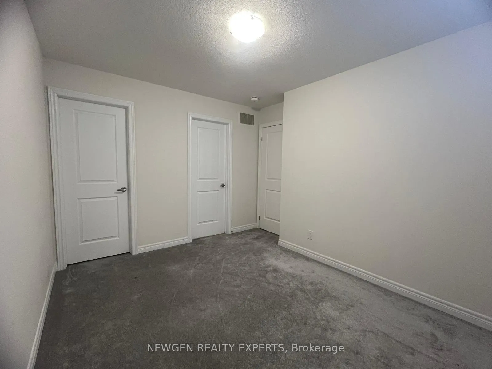 Photo 18 of 17 Stonehill Avenue, Kitchener, Huron Park — HOMEH