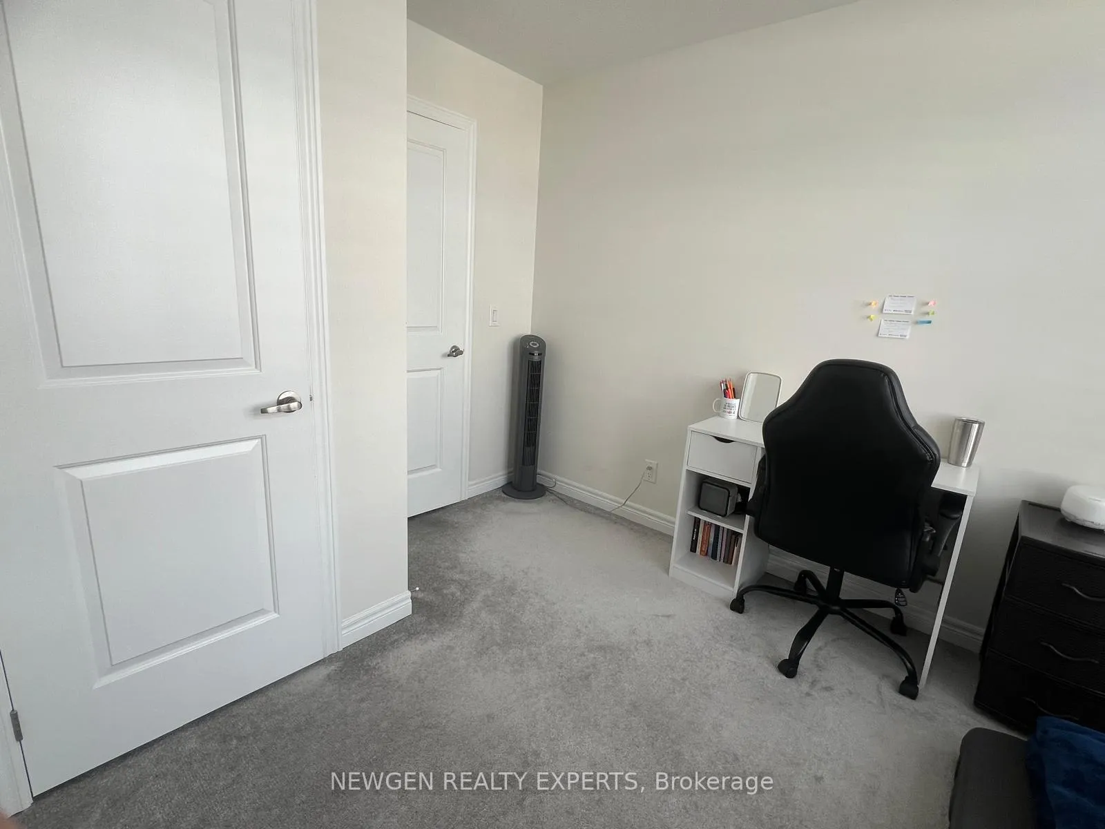 Photo 23 of 17 Stonehill Avenue, Kitchener, Huron Park — HOMEH