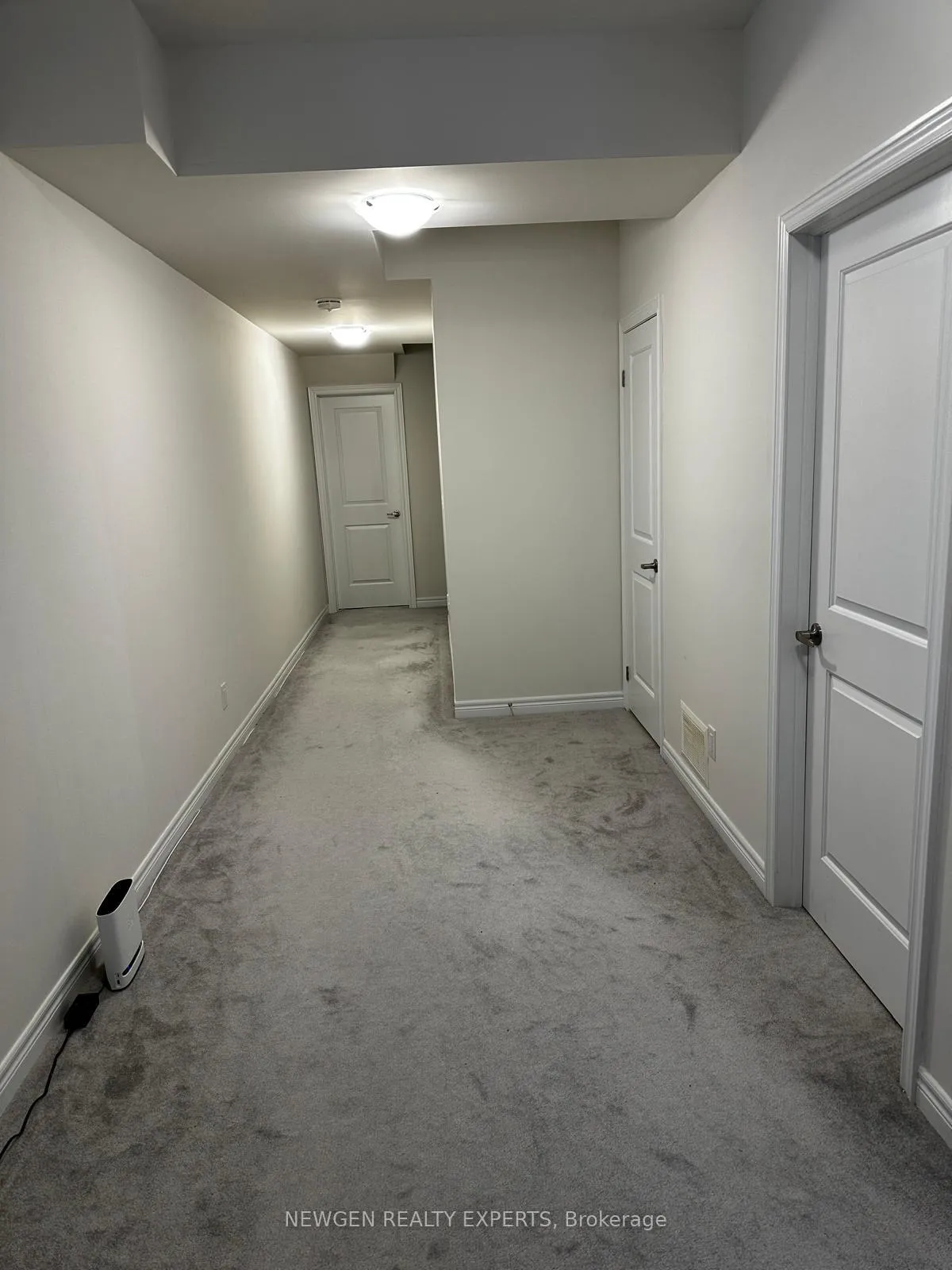 Photo 26 of 17 Stonehill Avenue, Kitchener, Huron Park — HOMEH