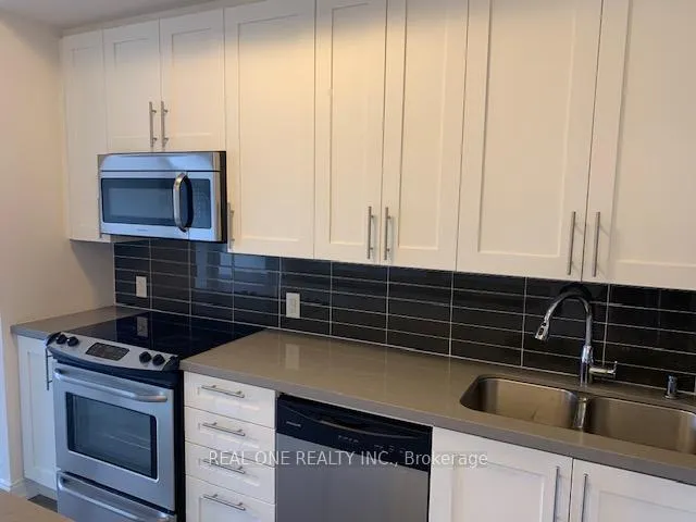 Photo 8 of Unit 225, 540 Bur Oak Avenue, Markham, Berczy — HOMEH