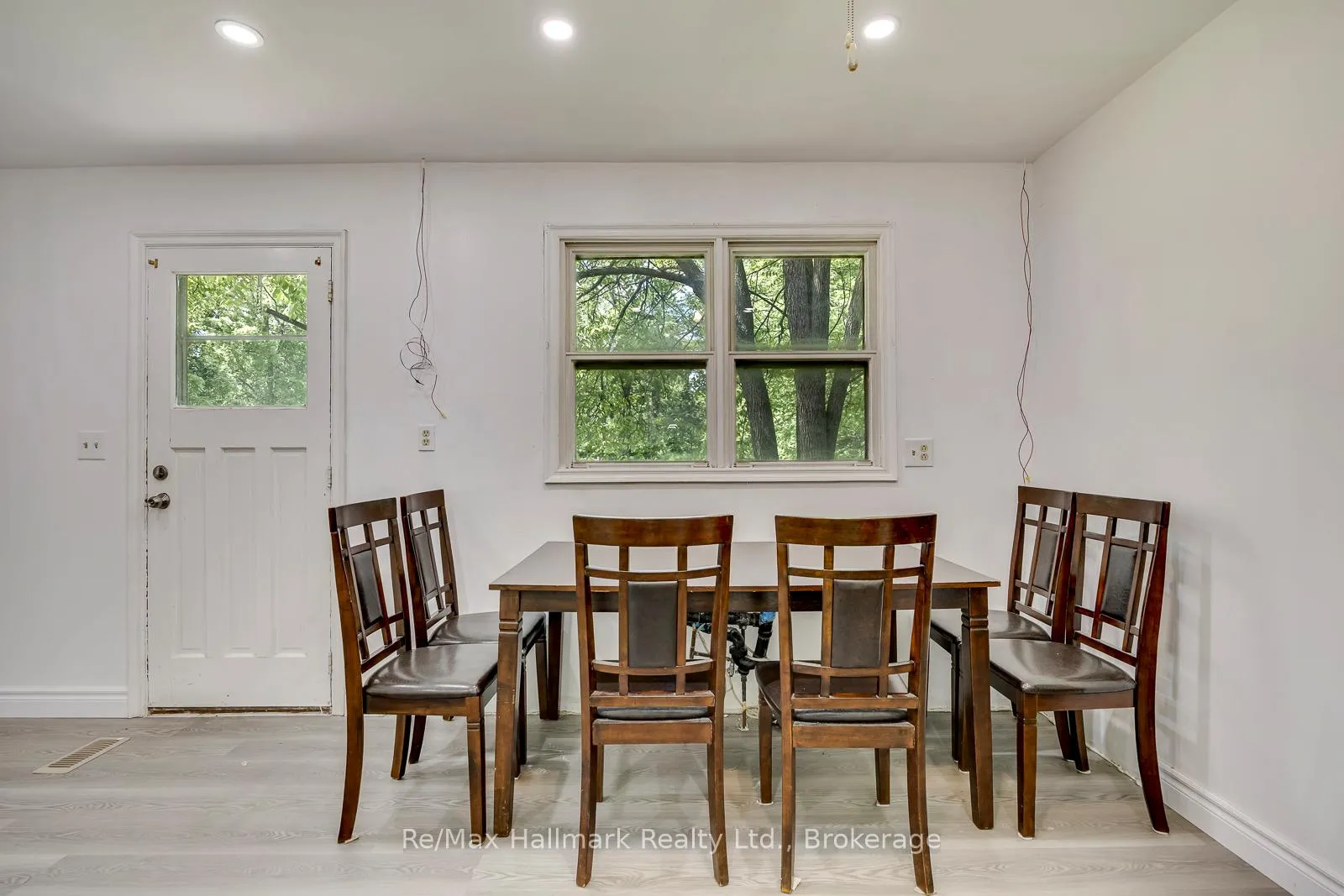 Photo 41 of 5371 Dundas Street, Burlington, Bronte Creek — HOMEH