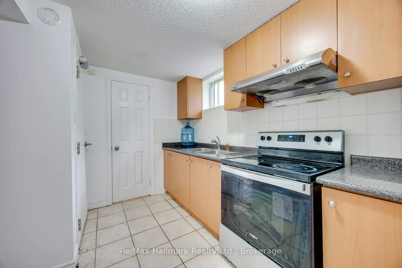 Photo 22 of 5371 Dundas Street, Burlington, Bronte Creek — HOMEH
