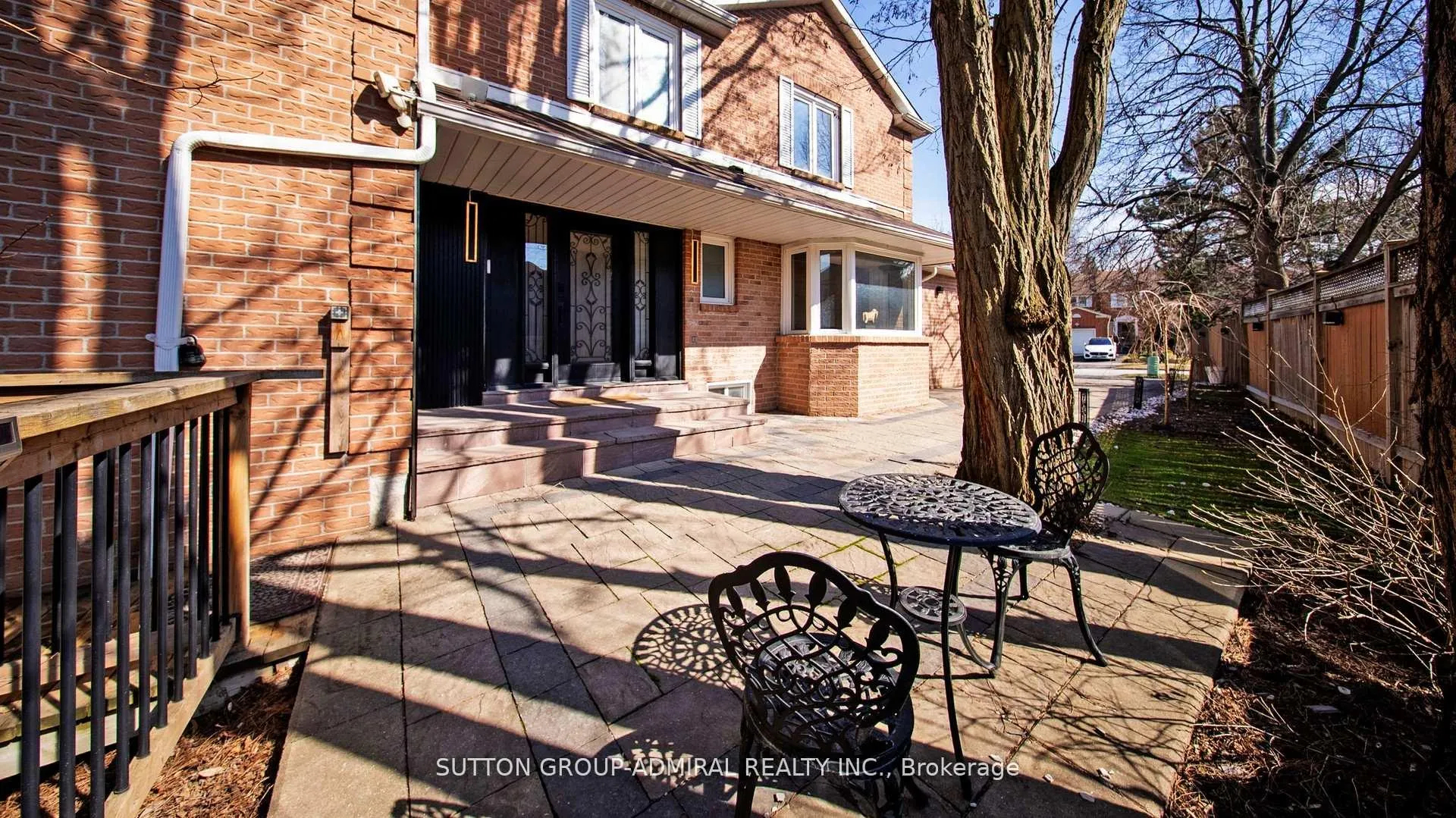 Photo 2 of 8 Colleen Street, Vaughan, Crestwood-Springfarm-Yorkhill — HOMEH