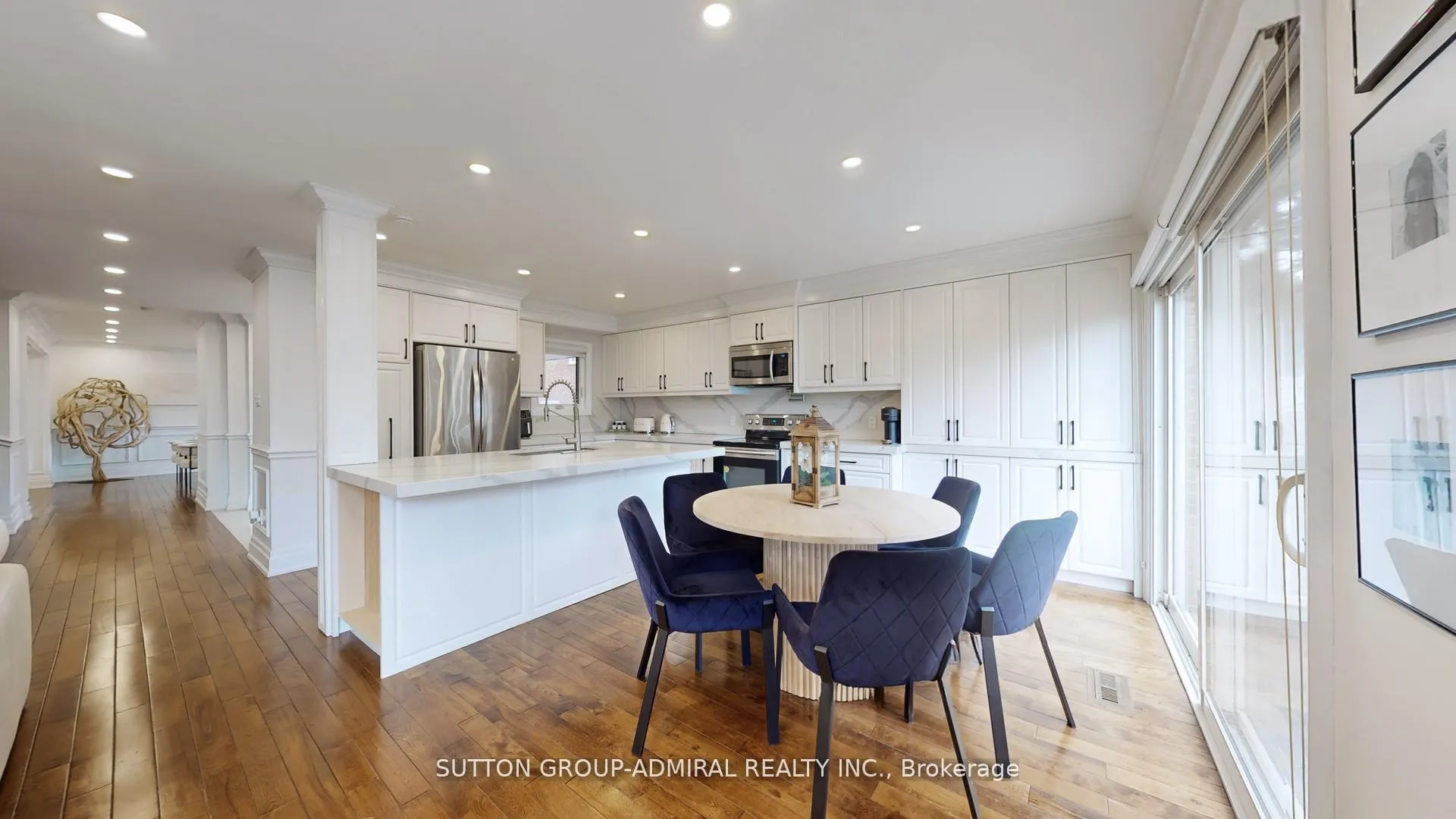 Photo 15 of 8 Colleen Street, Vaughan, Crestwood-Springfarm-Yorkhill — HOMEH