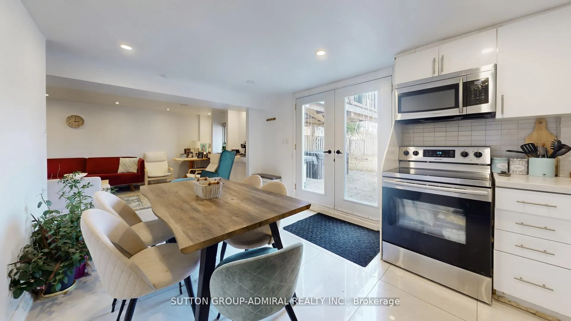 Photo 44 of 8 Colleen Street, Vaughan, Crestwood-Springfarm-Yorkhill — HOMEH