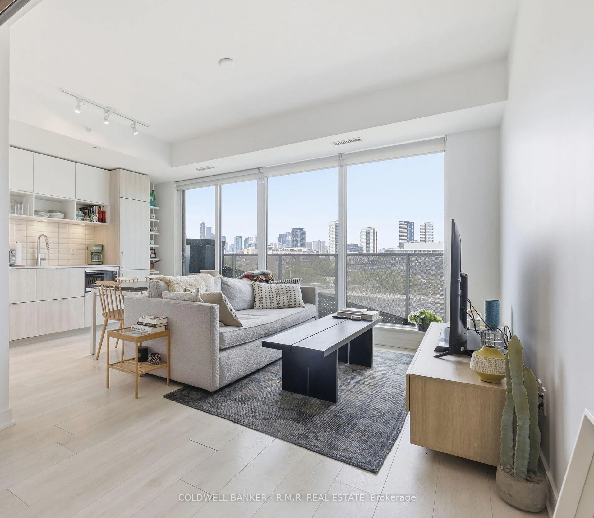 Photo 3 of Unit 15, 60 Tannery Road, Toronto, Waterfront Communities — HOMEH