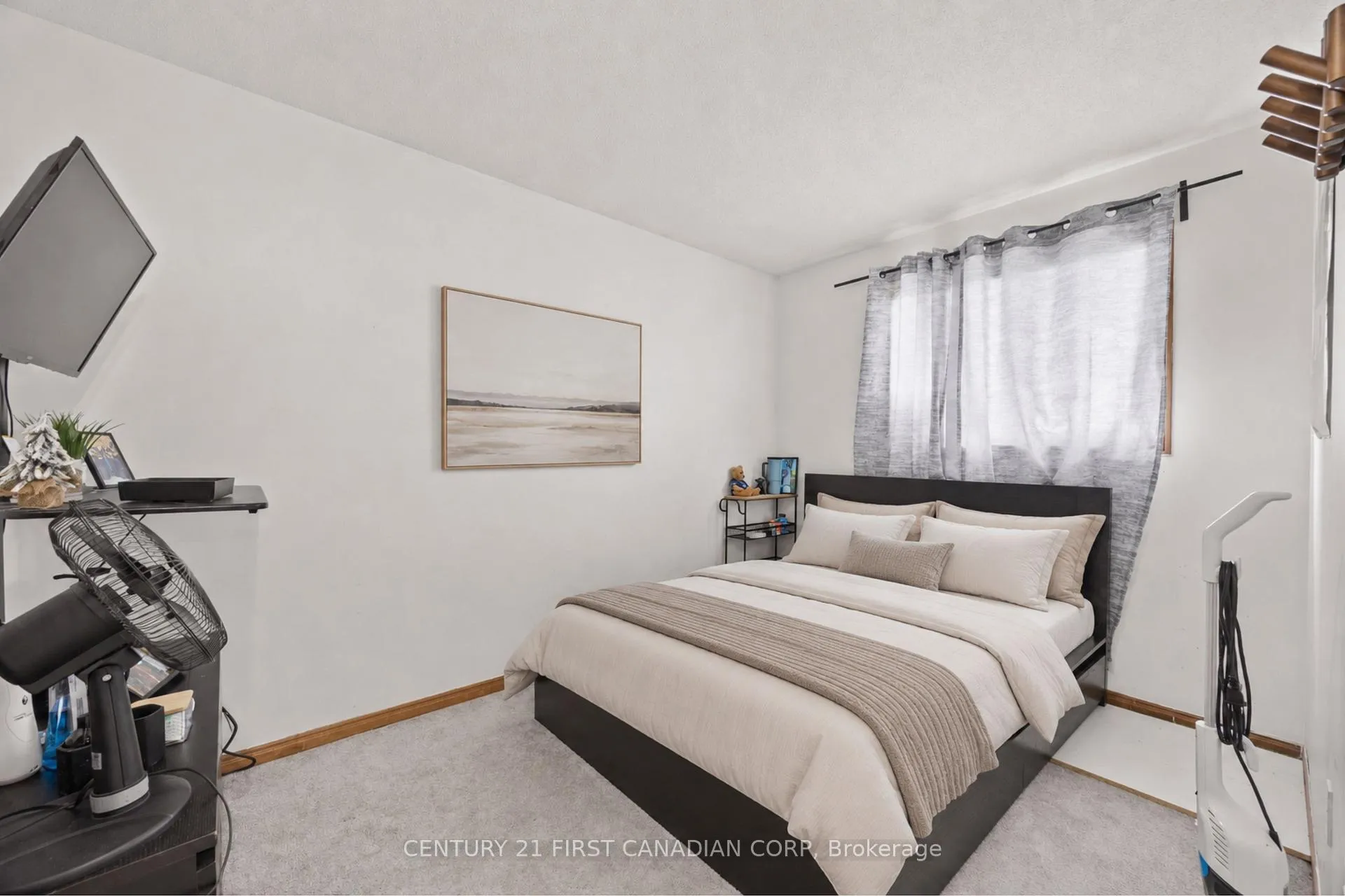 Photo 19 of 351 Fleming Drive, London, East D — HOMEH