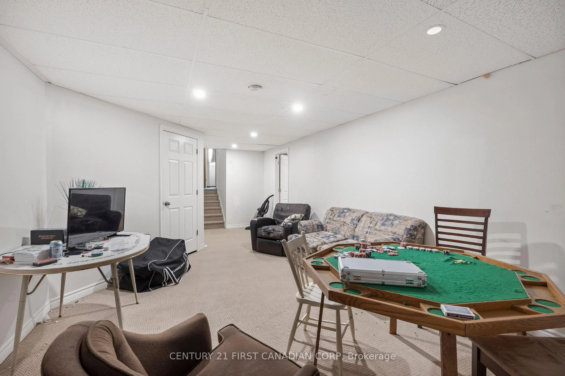 Photo 9 of 351 Fleming Drive, London, East D — HOMEH