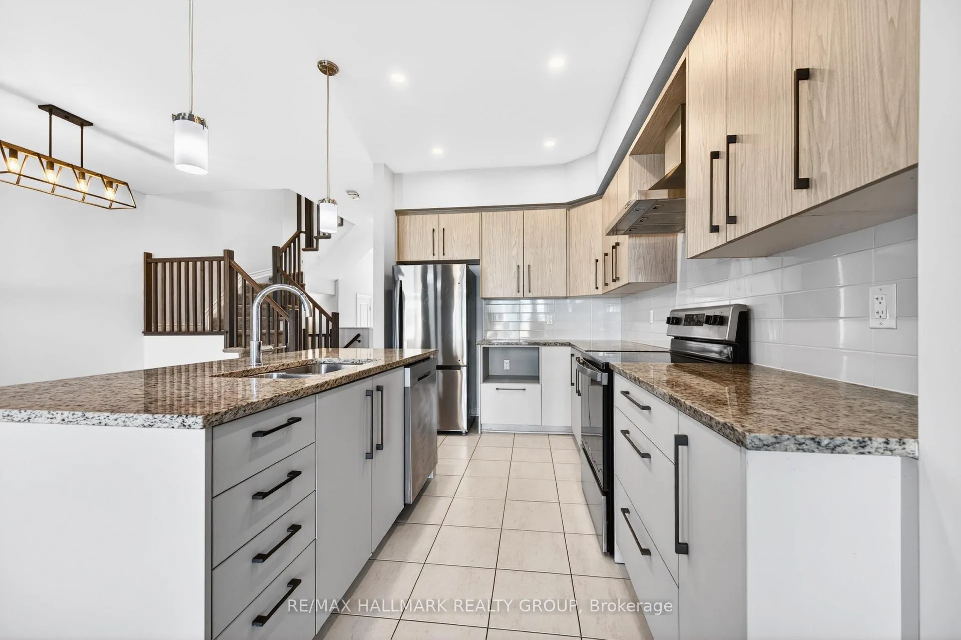 Photo 16 of 720 Miikana Road, Ottawa, Blossom Park/Kemp Park/Findlay Creek — HOMEH