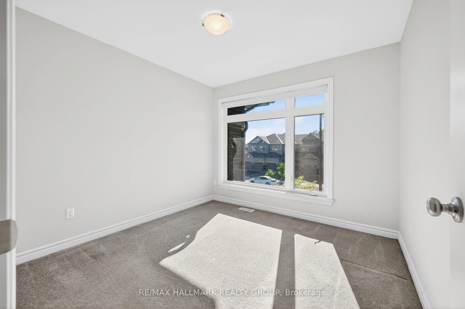 Photo 29 of 720 Miikana Road, Ottawa, Blossom Park/Kemp Park/Findlay Creek — HOMEH