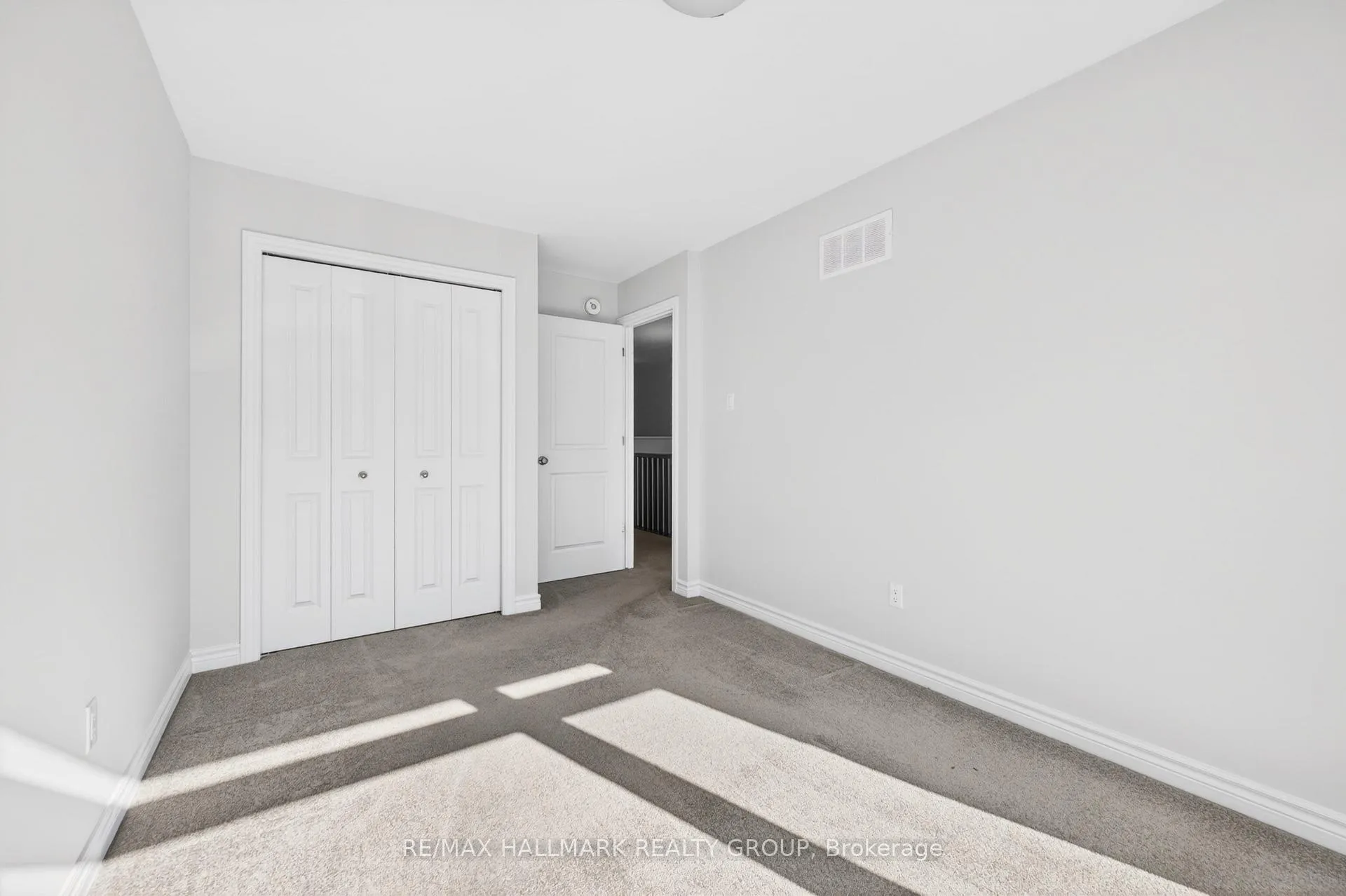 Photo 34 of 720 Miikana Road, Ottawa, Blossom Park/Kemp Park/Findlay Creek — HOMEH