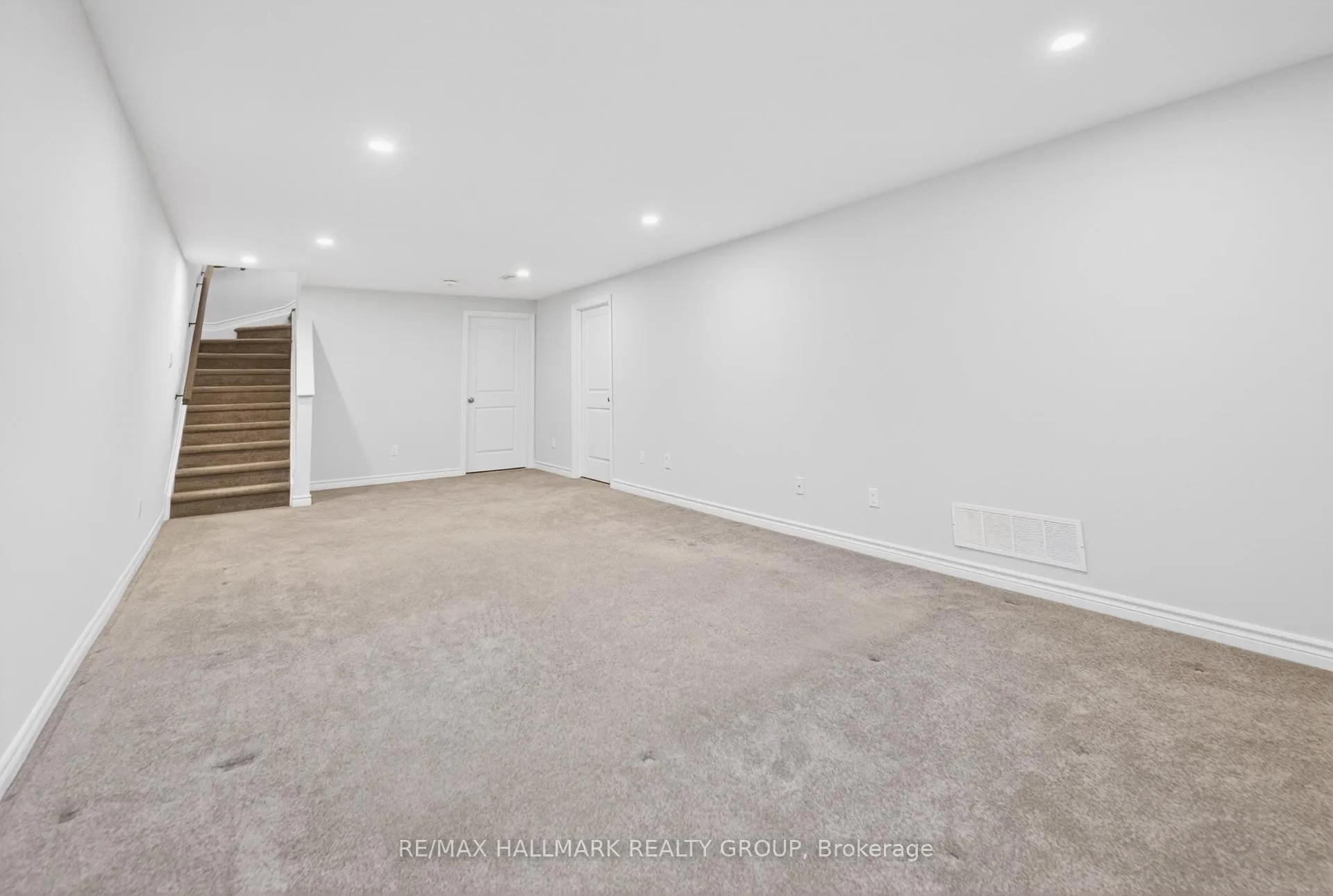 Photo 40 of 720 Miikana Road, Ottawa, Blossom Park/Kemp Park/Findlay Creek — HOMEH