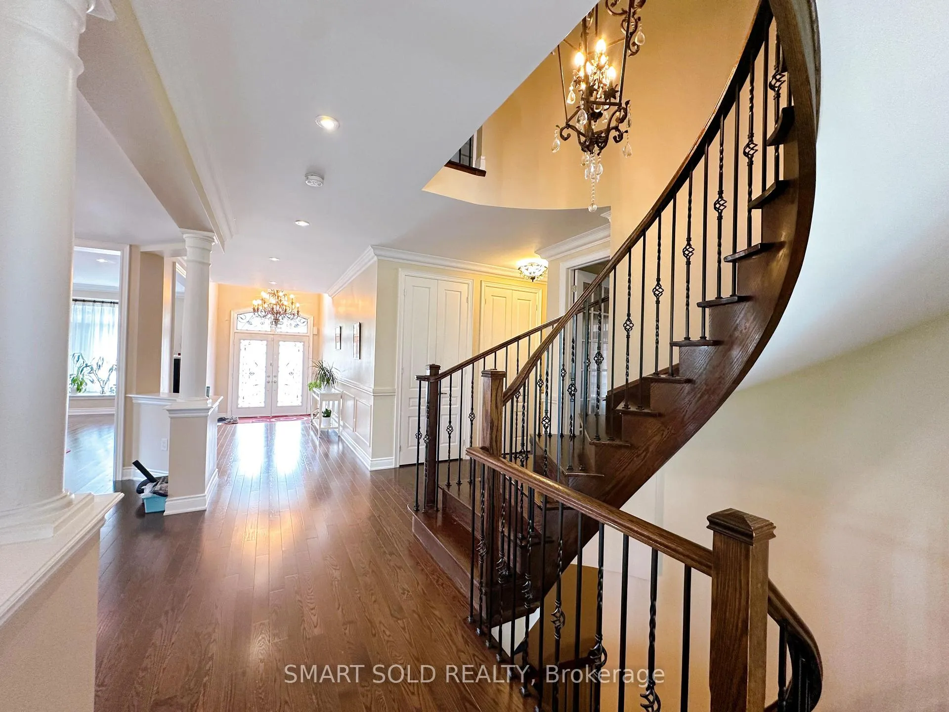 Photo 5 of 22 Sir Modesto Court, Vaughan, Patterson — HOMEH